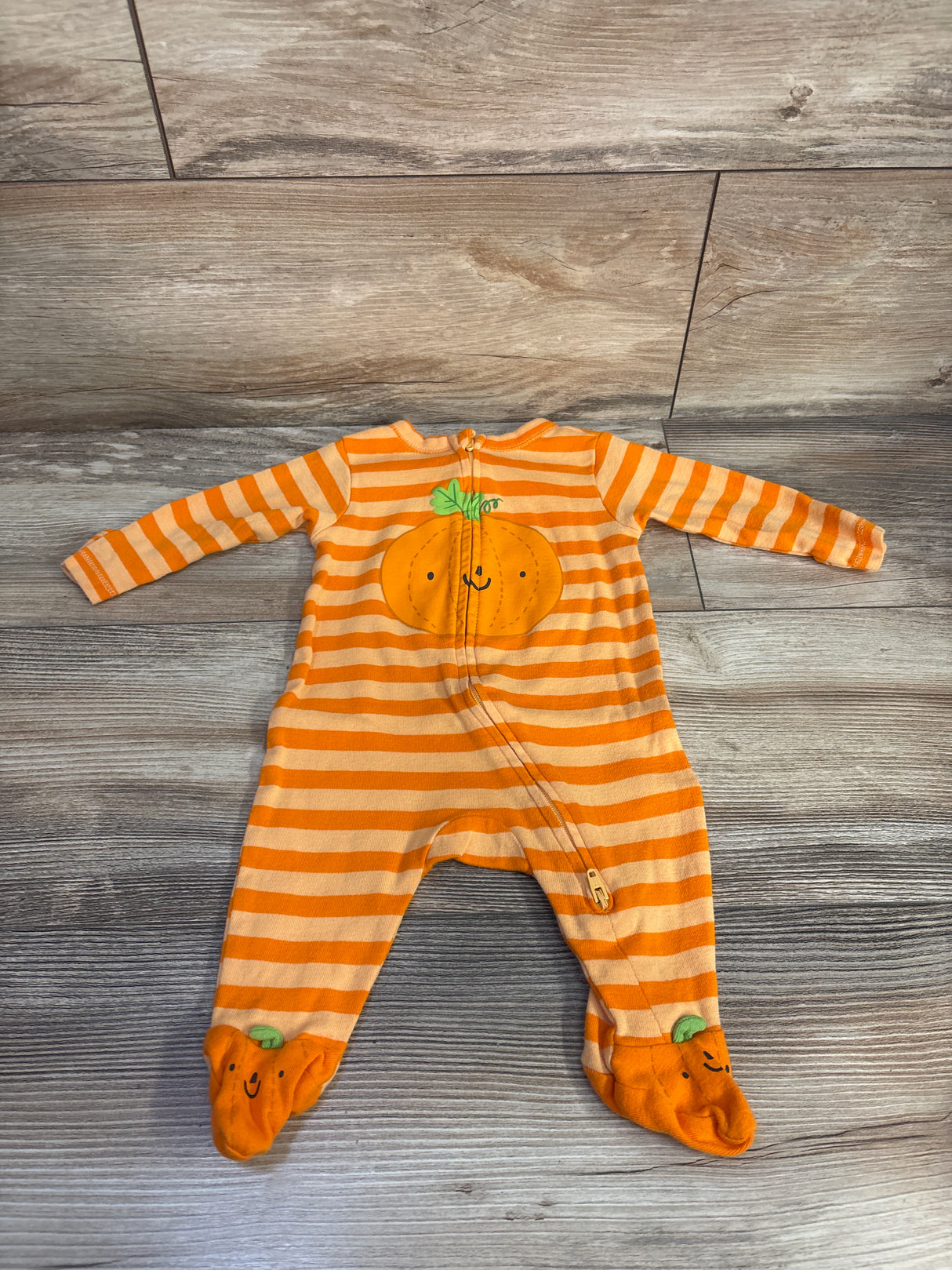 Old Navy Stiped Pumpkin Sleeper Orange sz 0-3m