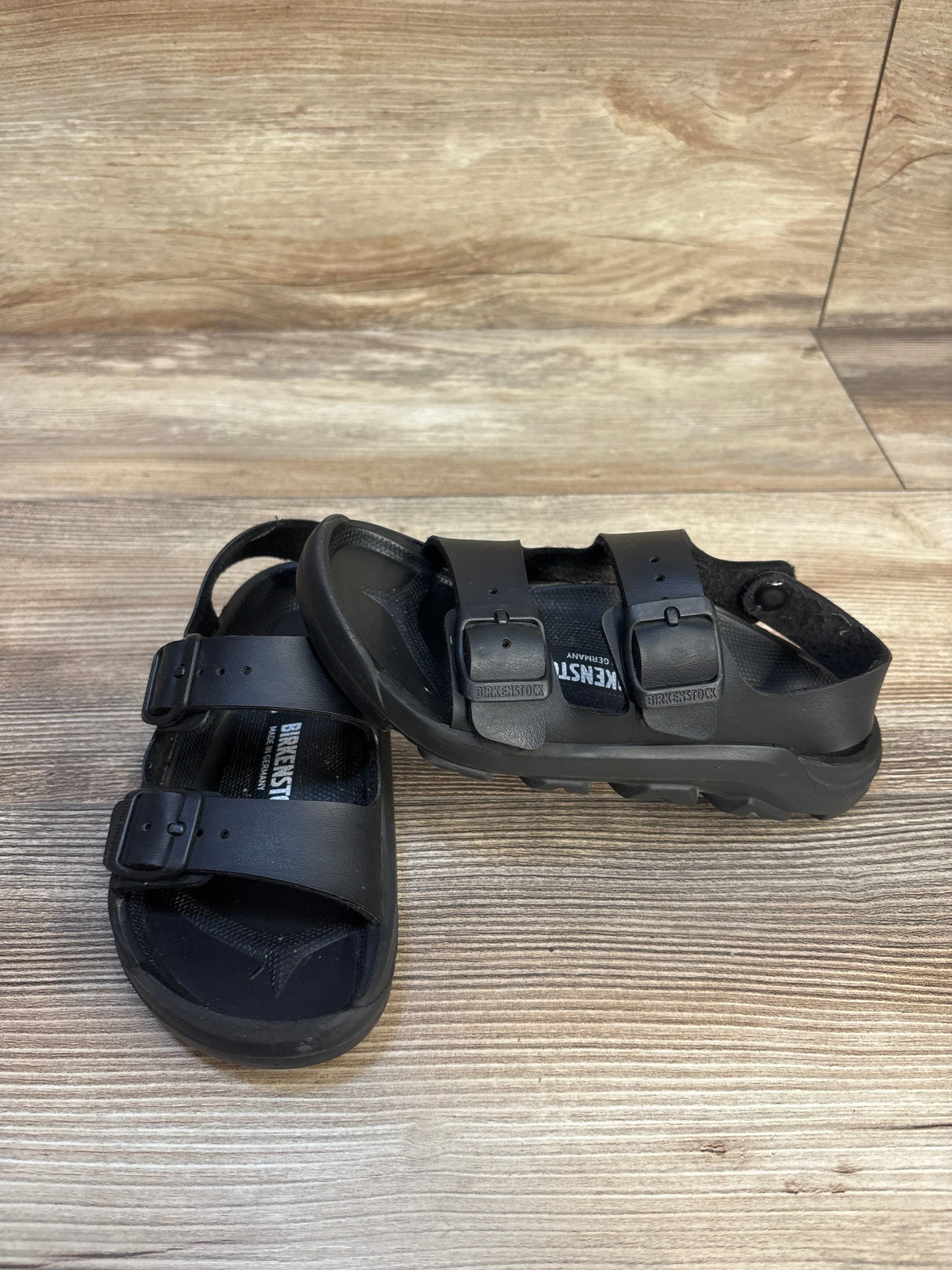 Birkenstock Mogami Birko-Flor Sandals Black sz 12c