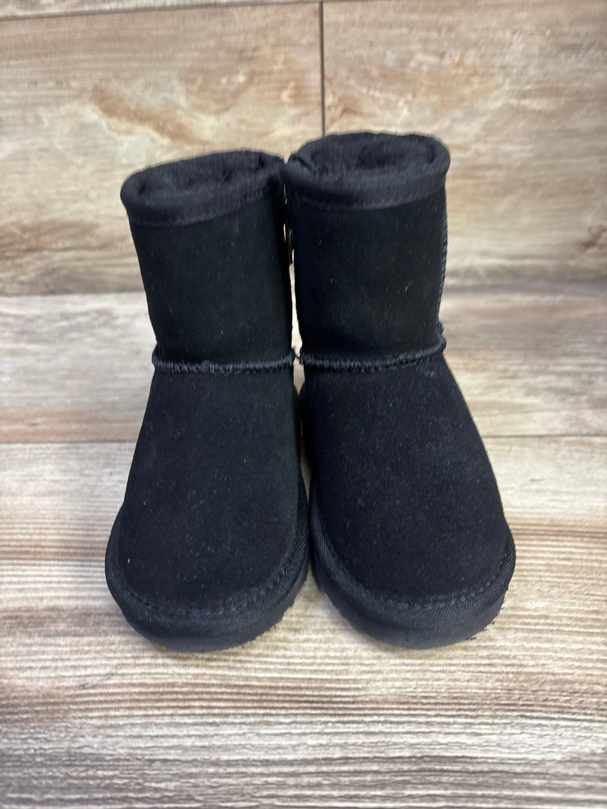 Bearpaw Emma Boots Black sz 6c