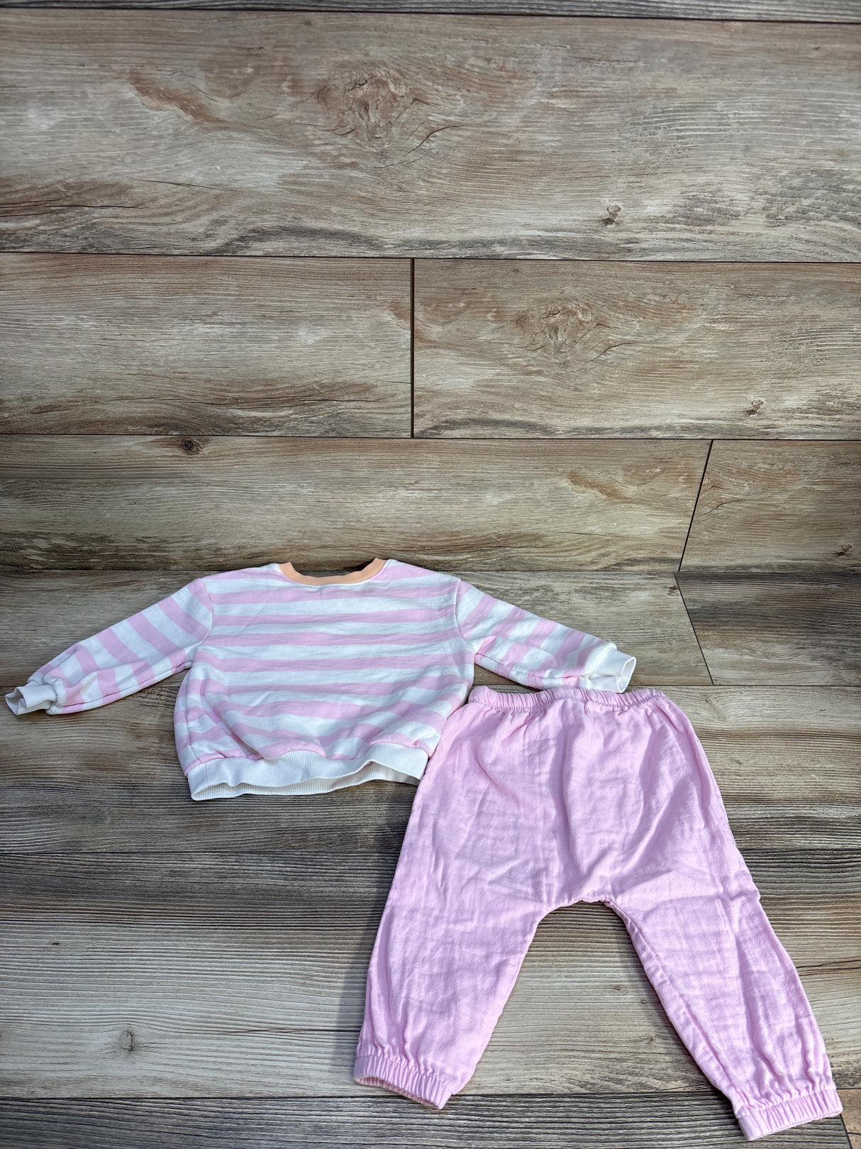 Old Navy 2pc Sweatshirt & Joggers Set Pink sz 12-18m