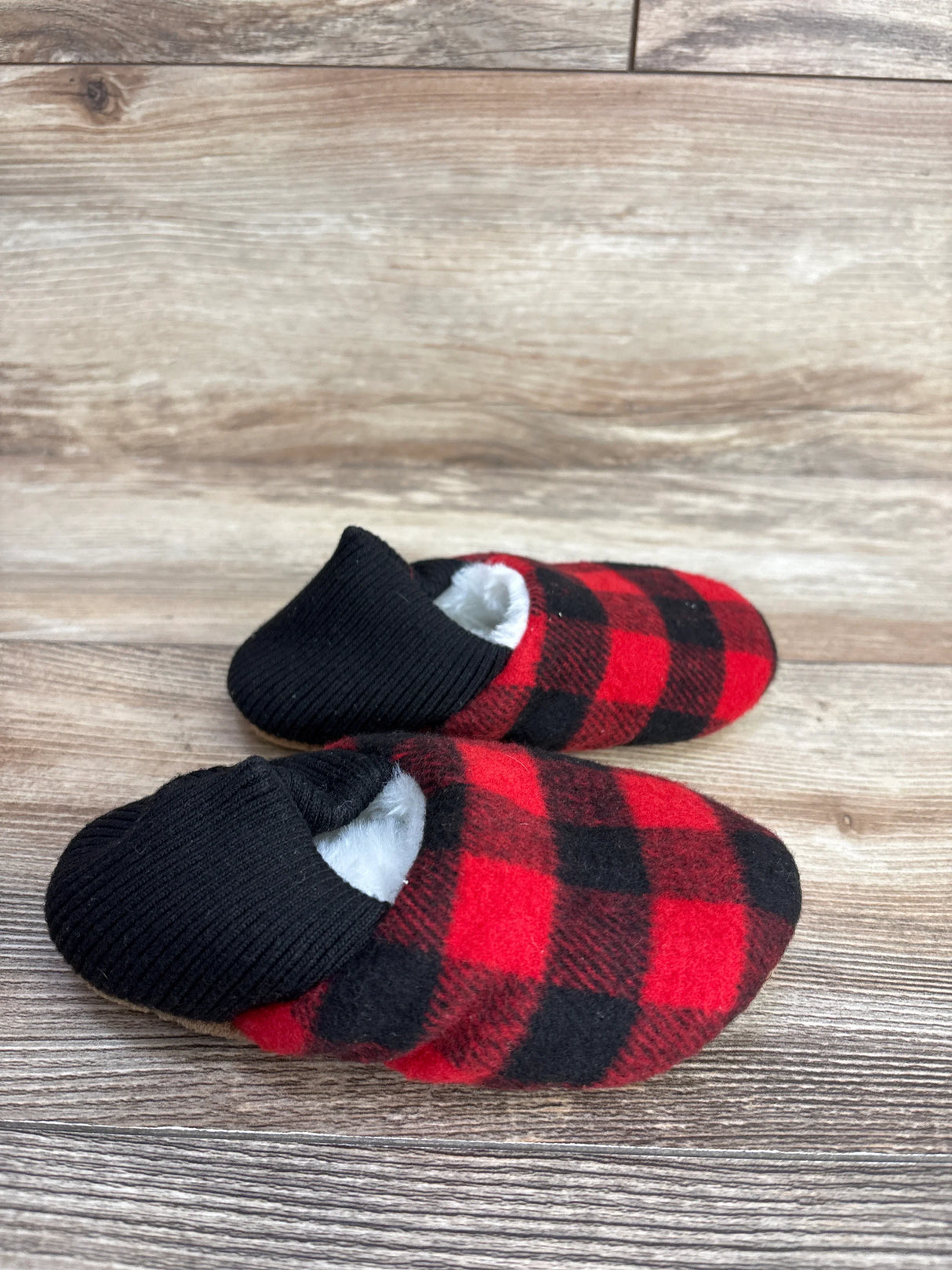 Faux Fur Buffalo Check Slippers Red sz 7/8c