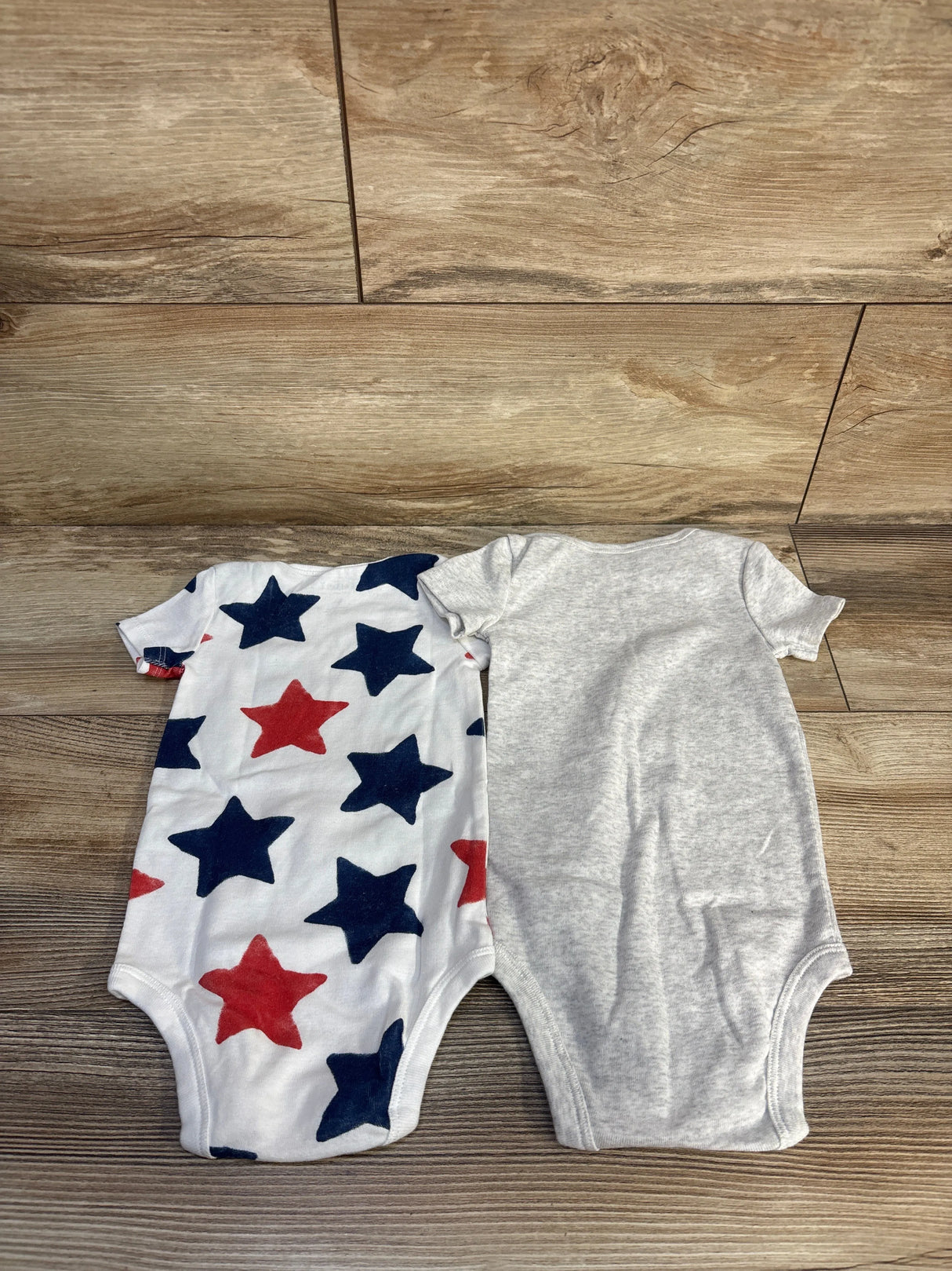 Just One You 2pk Fourth Of July Bodysuits Grey sz 9m