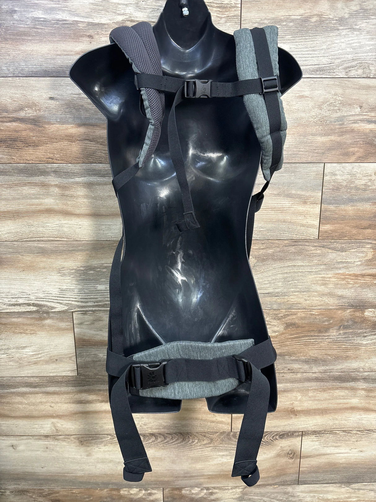 Ergobaby Omni 360 Cool Air Baby Carrier in Classic Weave 7-45lbs