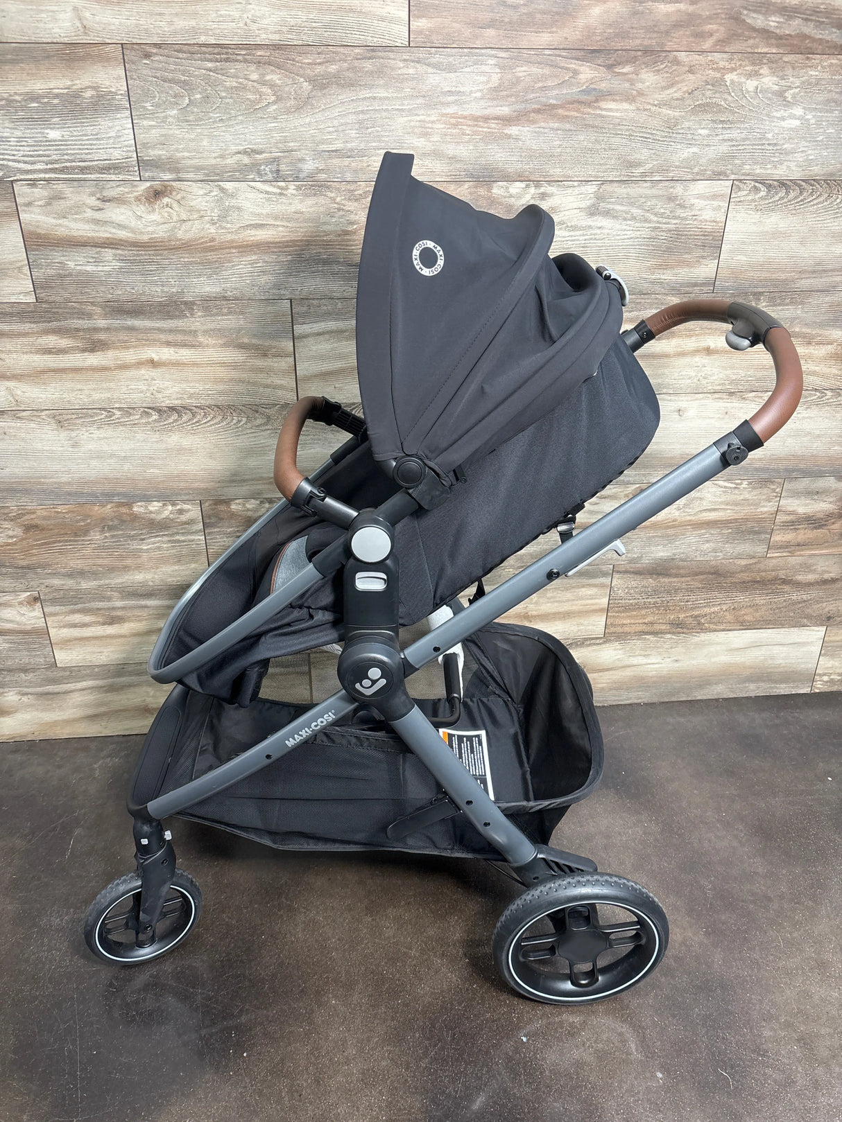 Maxi Cosi Siena CP 5-in-1 Travel System in Mystic Gray