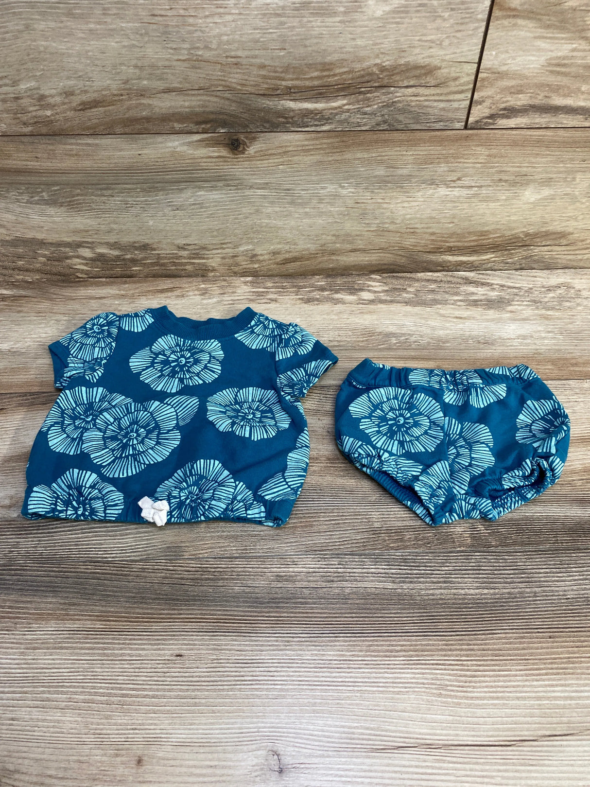 Carter's 2pc Floral Shirt & Shorts Blue sz 6m - Me n Mommy To Be