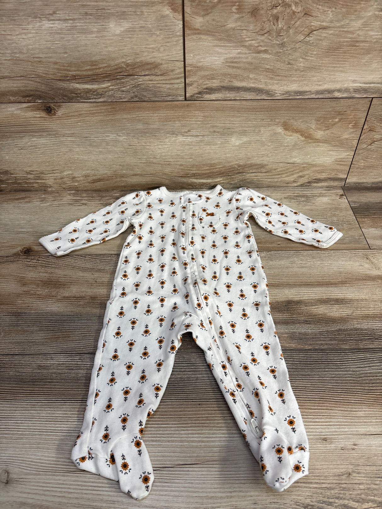 Carter's Footed Sleeper White sz 6m