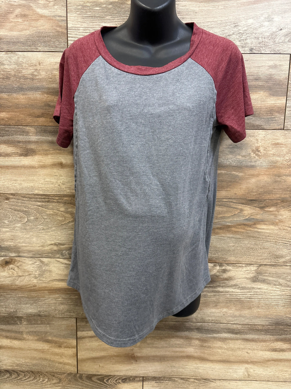 Quinee Nursing Shirt Grey sz Large