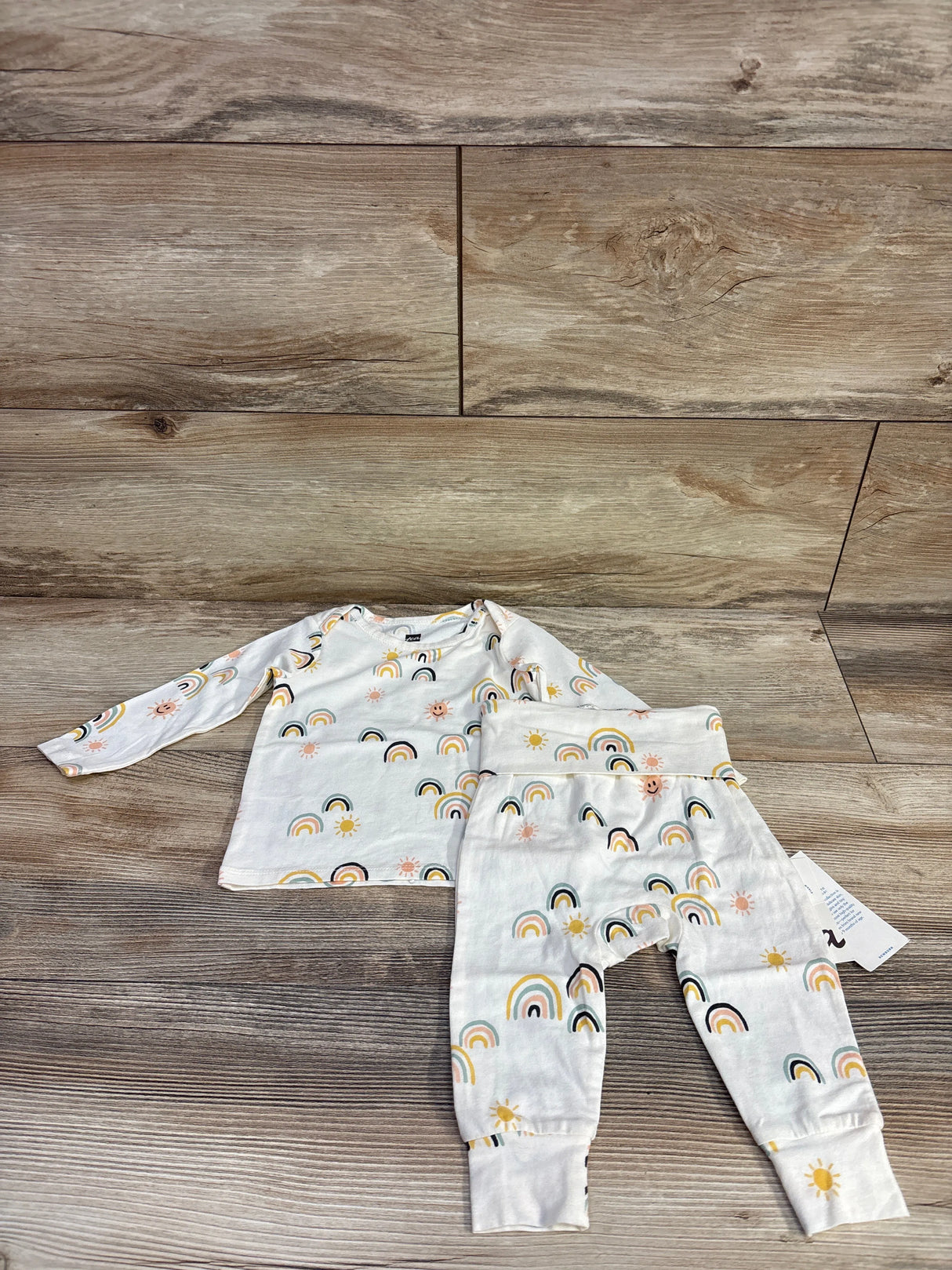 NEW TEA 2pc Rainbow Shirt & Pants Set White sz 3-6m - Me n Mommy To Be
