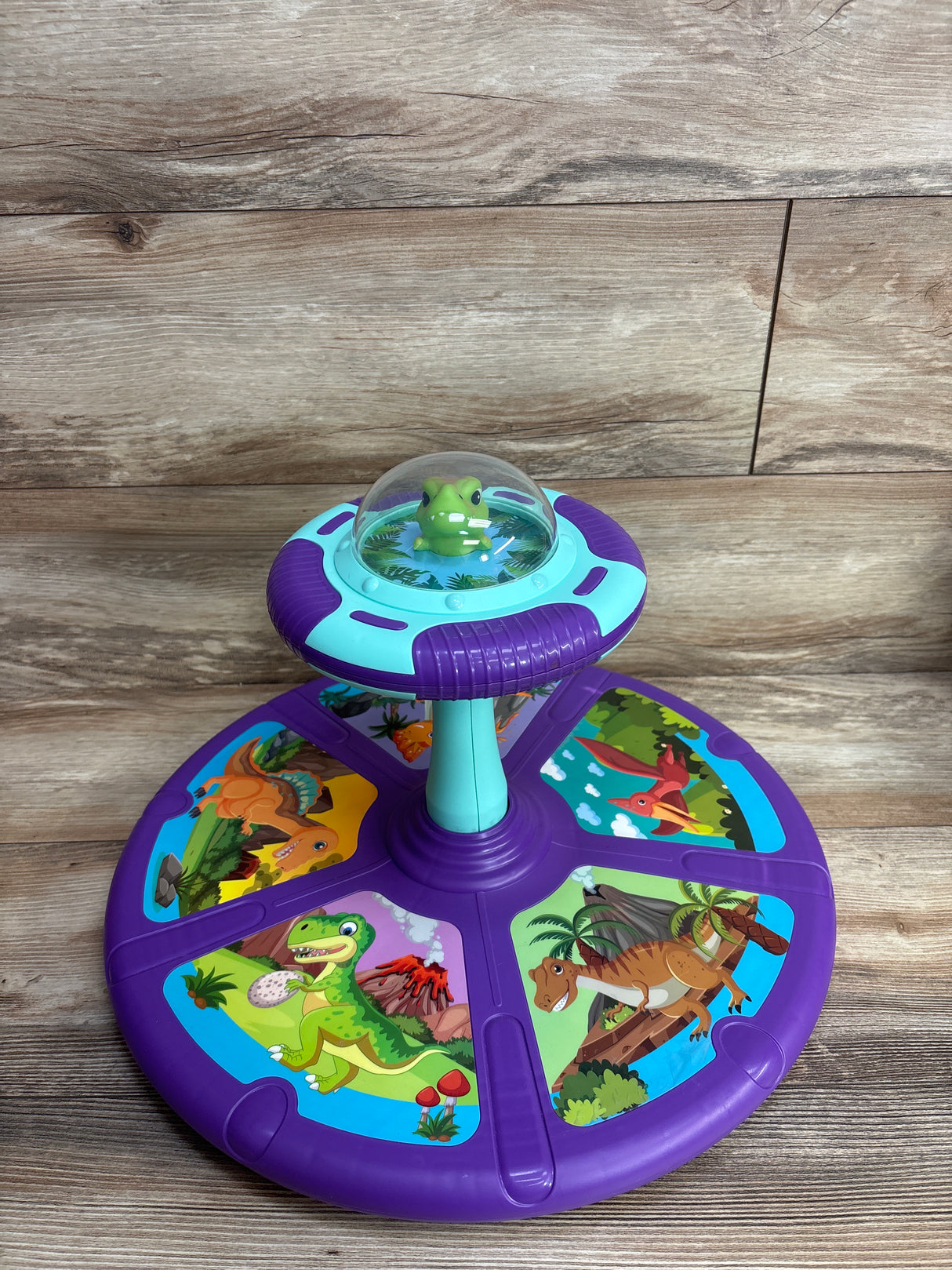 Dinosaur Sit and Spin