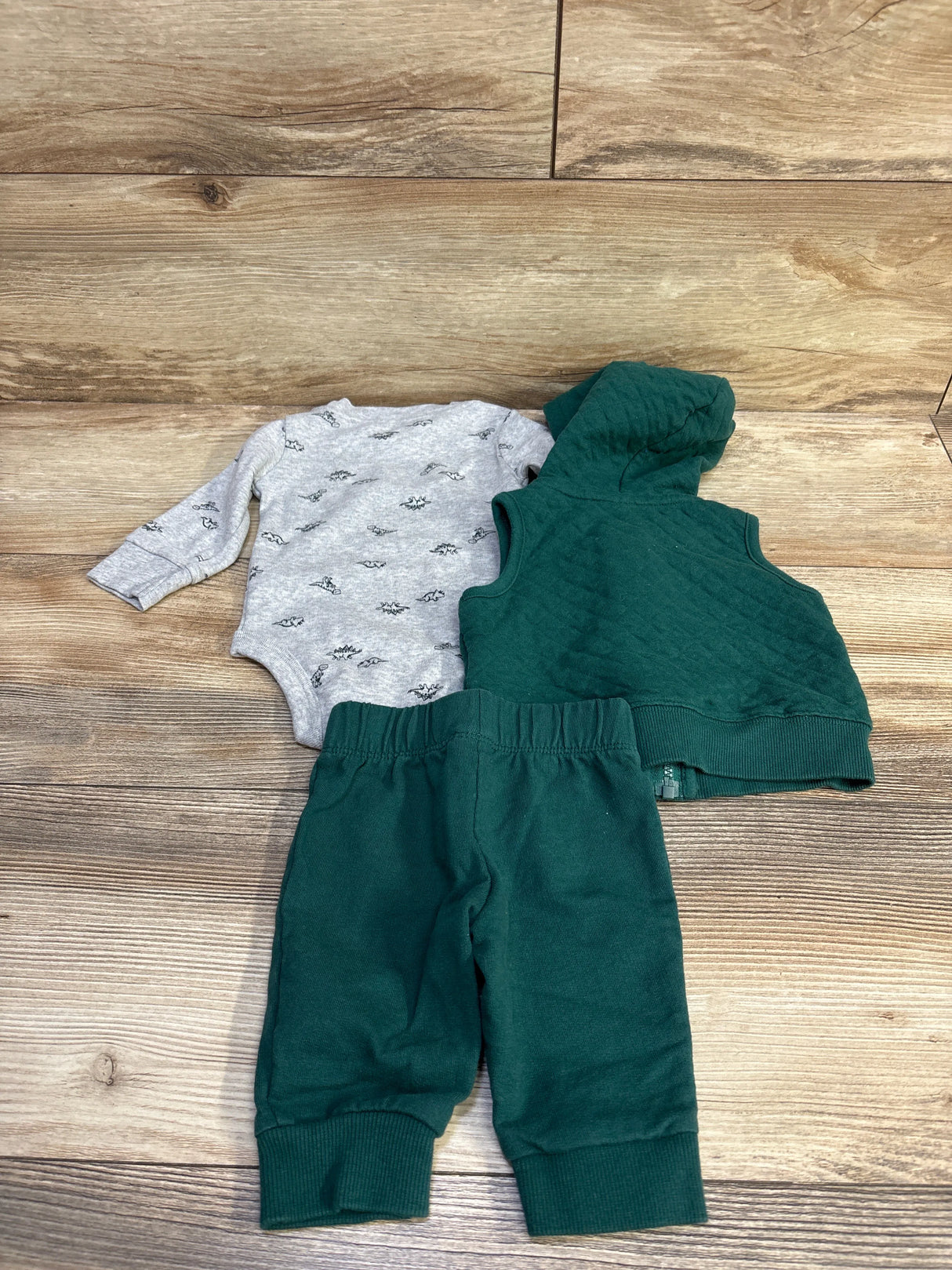 Carter's 3pc Quilted Vest Set Green sz 3m