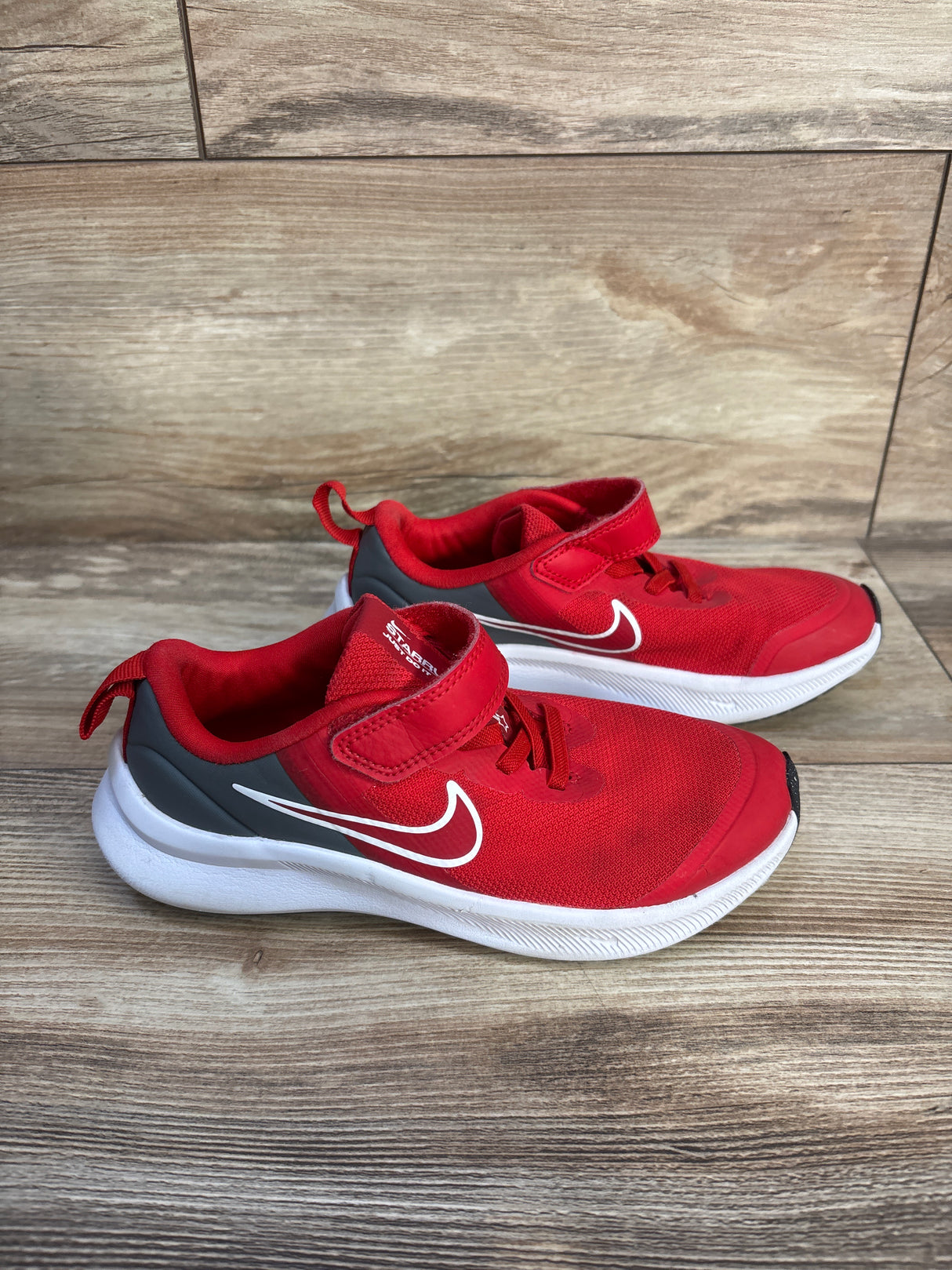 Nike Star Runner 3 PS 'University Red' Sneakers sz 12.5c