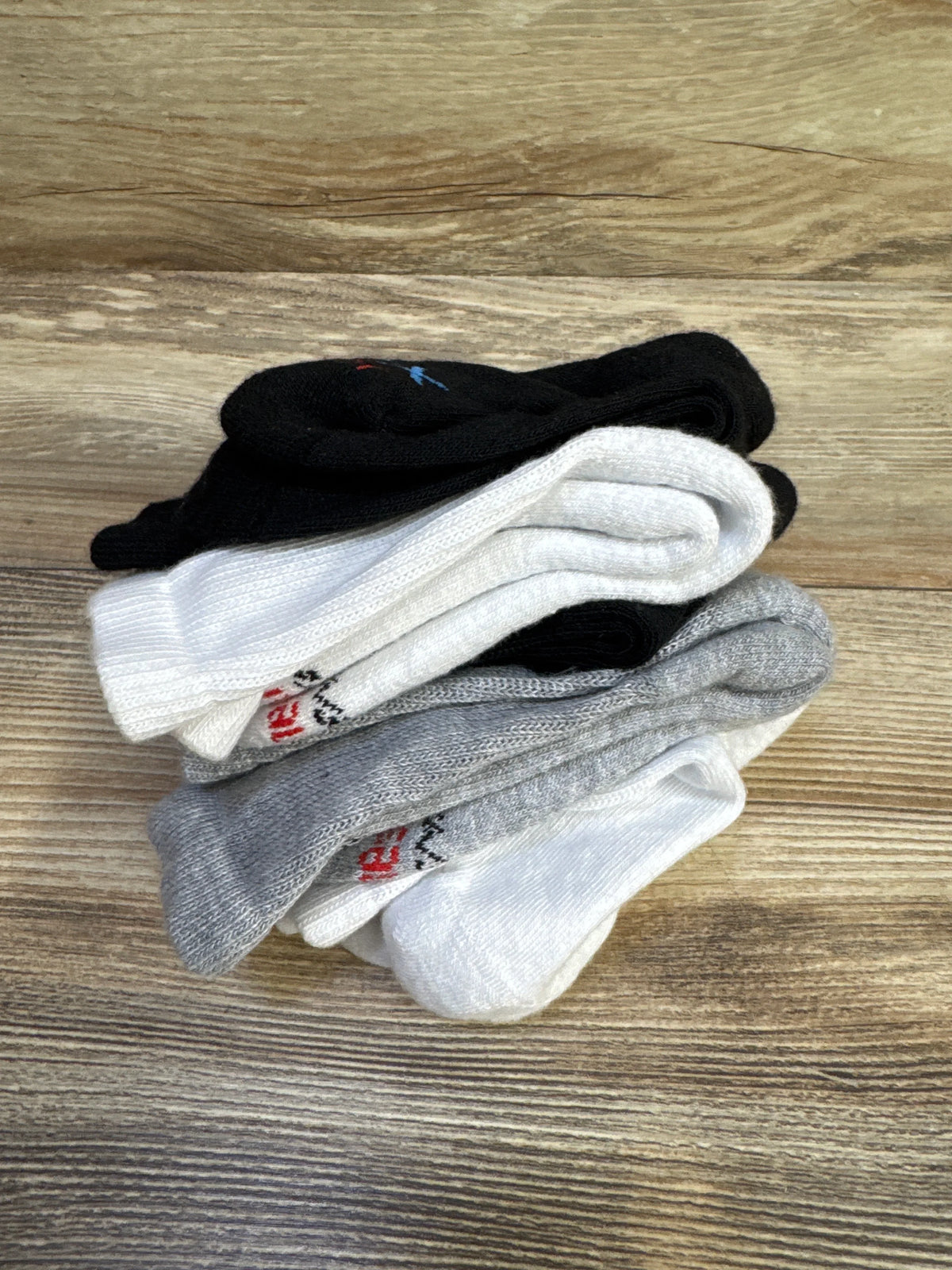 NEW Hanes 5pk Socks sz M/10.5c-3Y