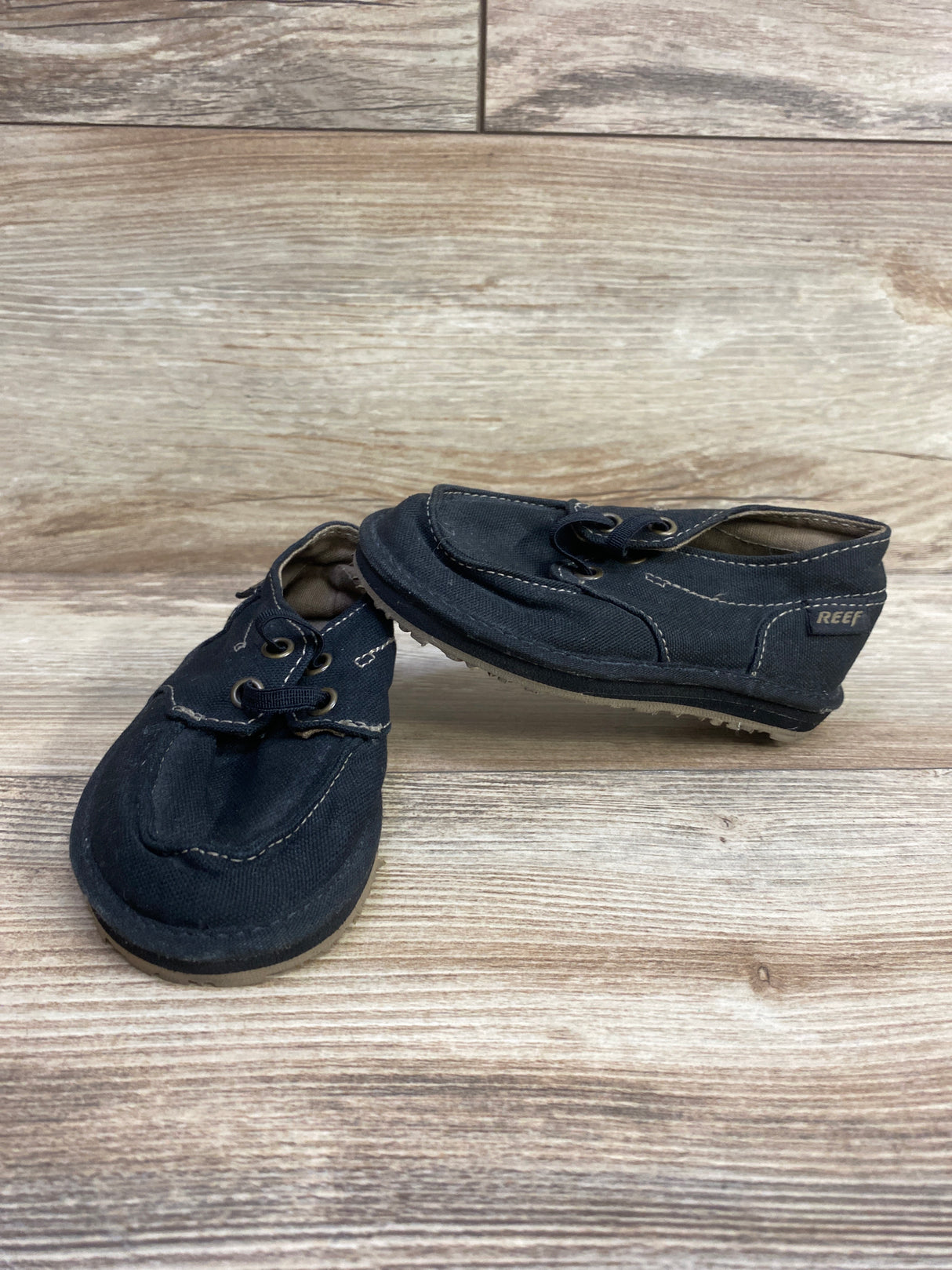 Reef Grom Deckhand 3 Sneakers Black sz 5/6c