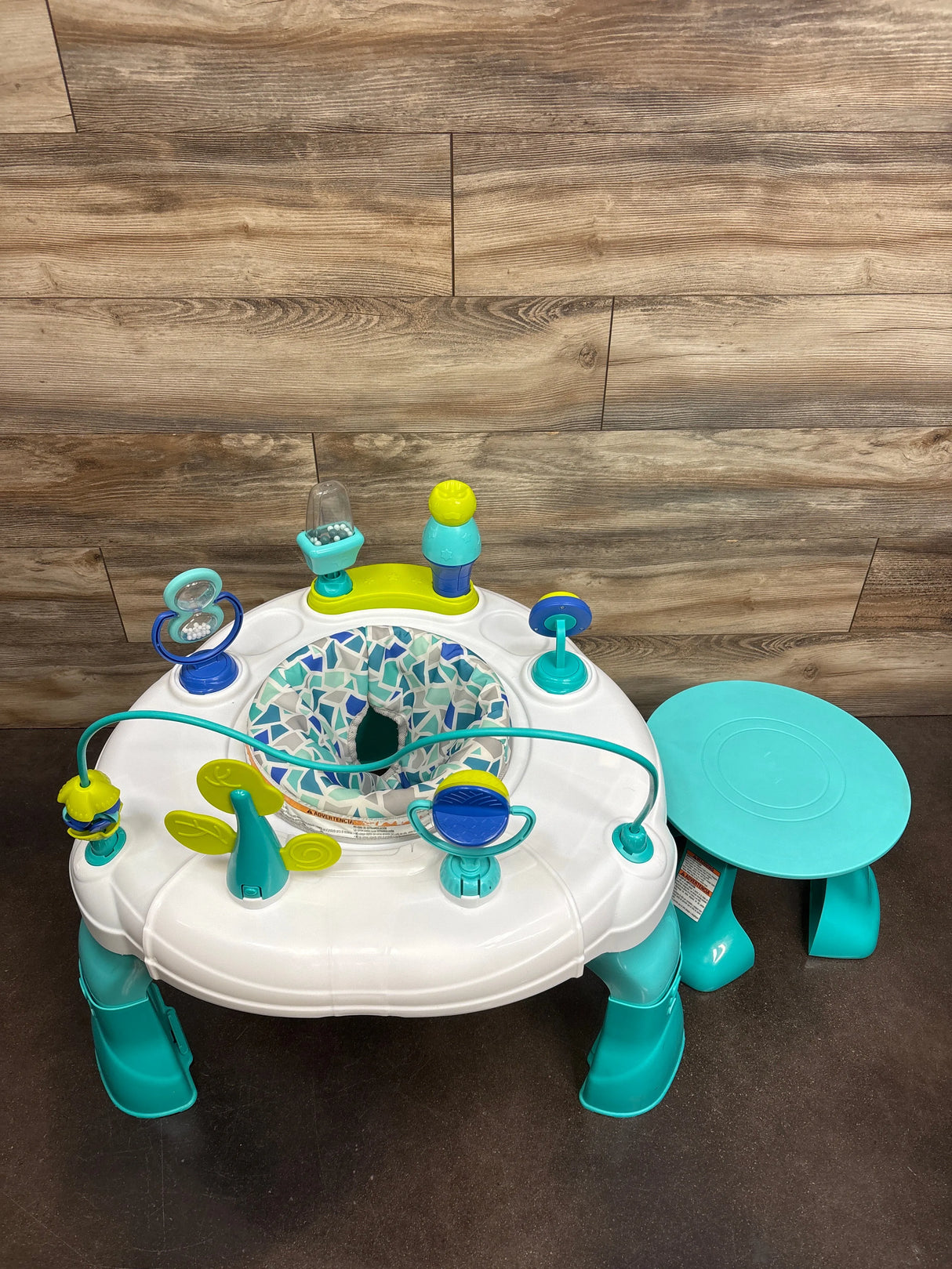 Safety 1st Grow & Go 4-in-1 Baby Activity Center in Oslo