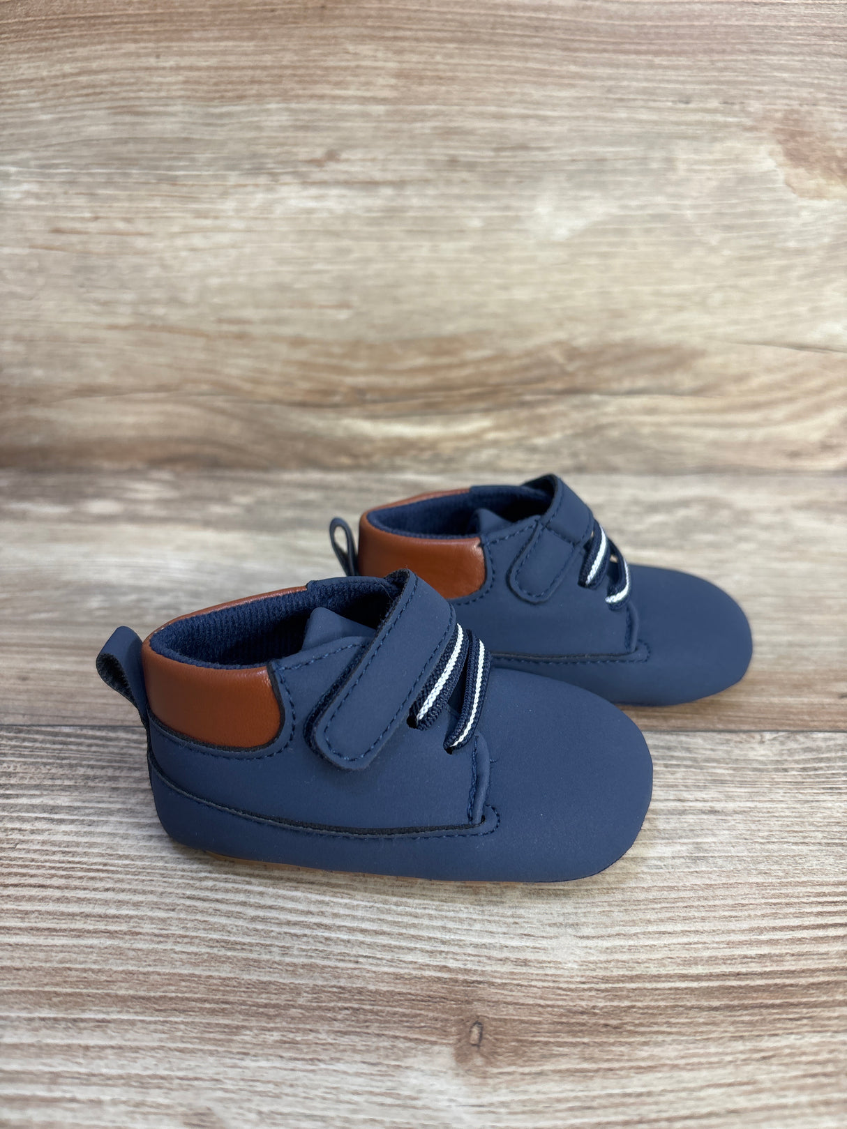 Lucky Brand Crib Shoes Navy sz 1c