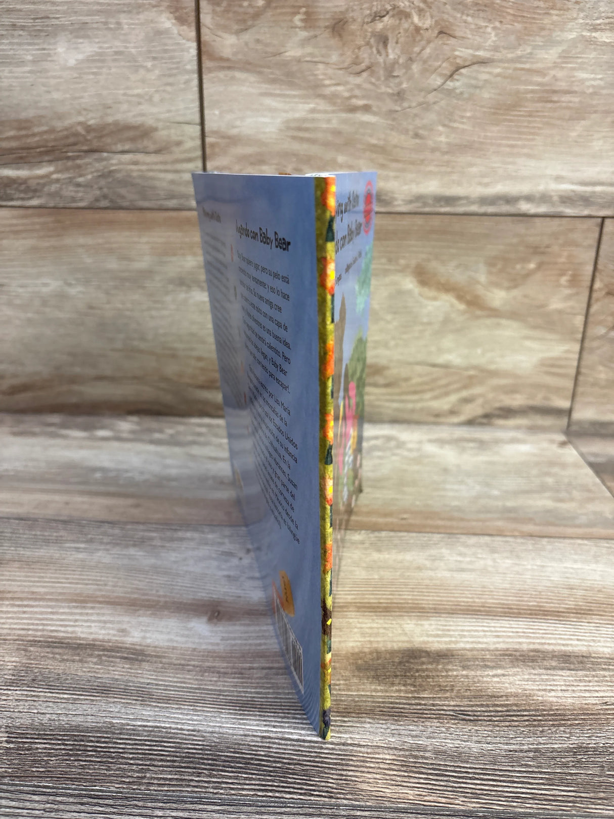 Playing with Osito Jugando con Baby Bear Bilingual Paperback Book