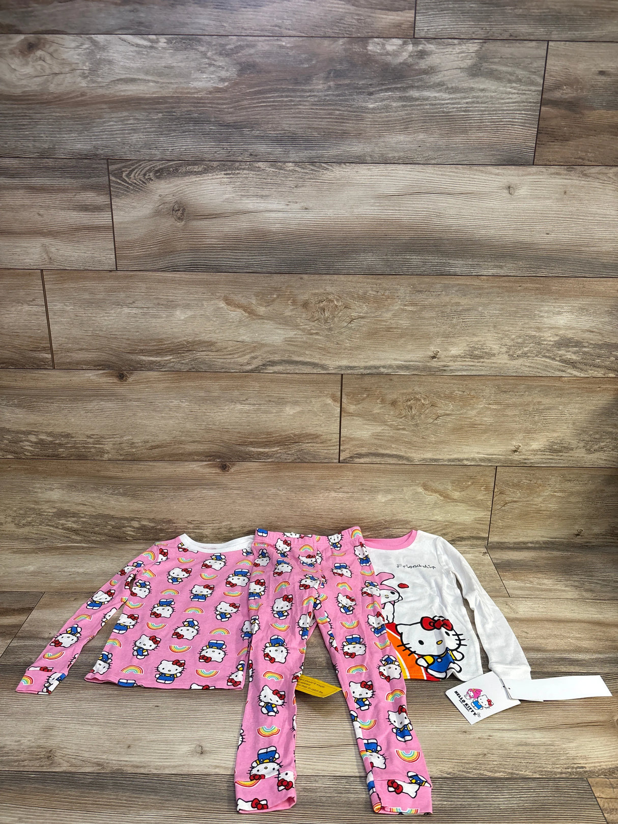 NEW Hello Kitty & Friends 3pc Pajama Set White/Pink sz 5T