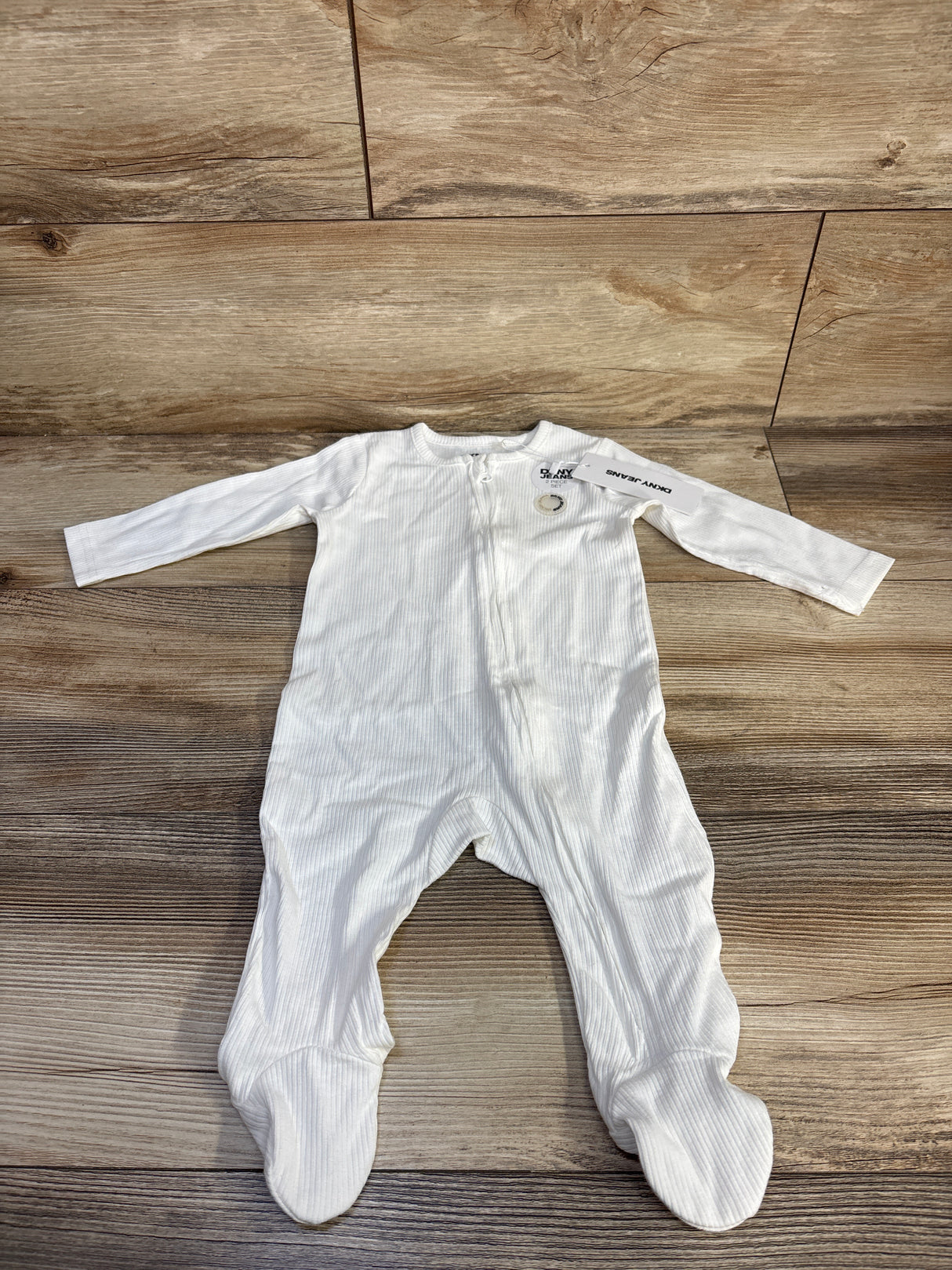 NEW DKNY Ribbed Sleeper White sz 6-9m