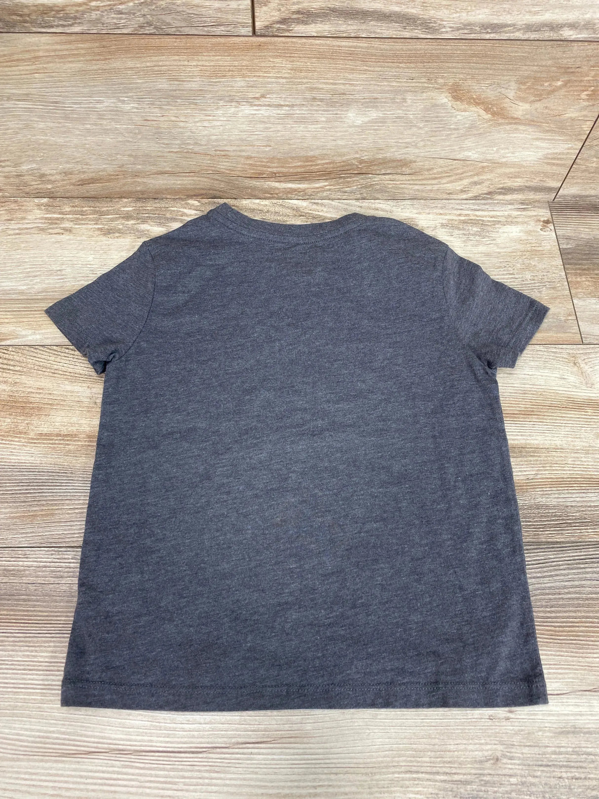 Cat & Jack Heart Maze Graphic Shirt Grey sz 4-5T - Me n Mommy To Be