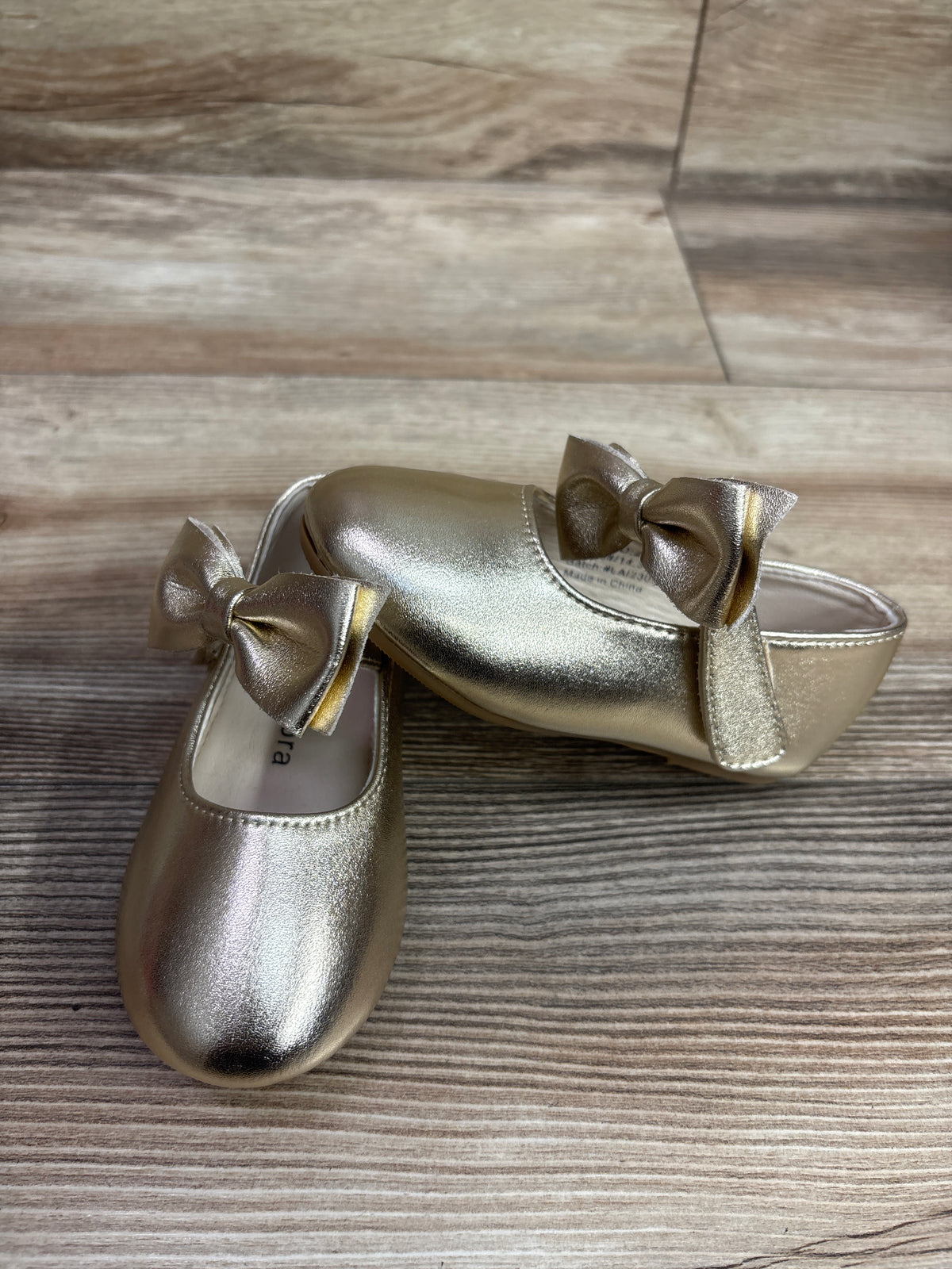 Felix & Flora Mary Jane Bow Dress Flats Gold sz 6c