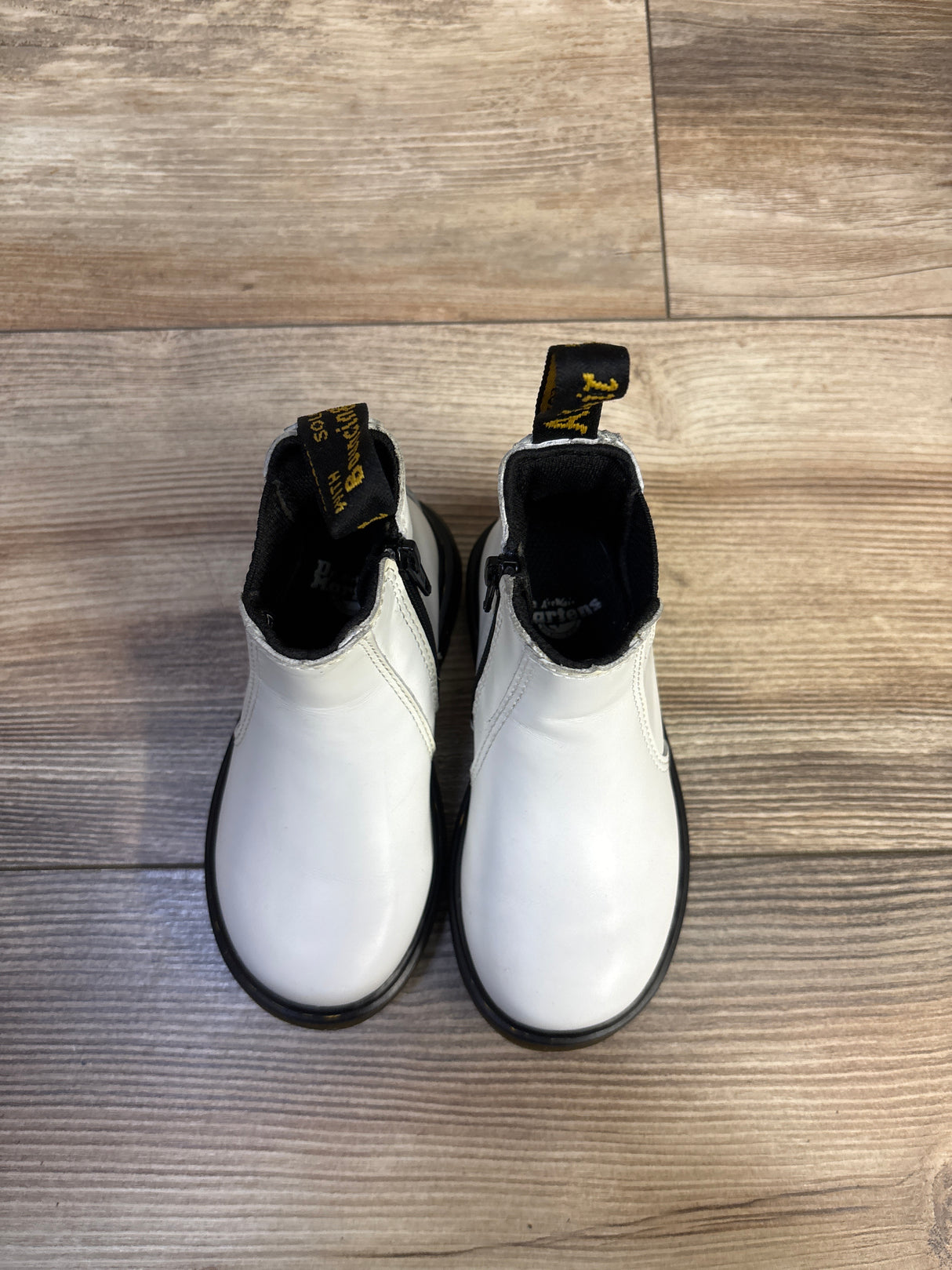Dr. Martens Chelsea Boots White sz 7c