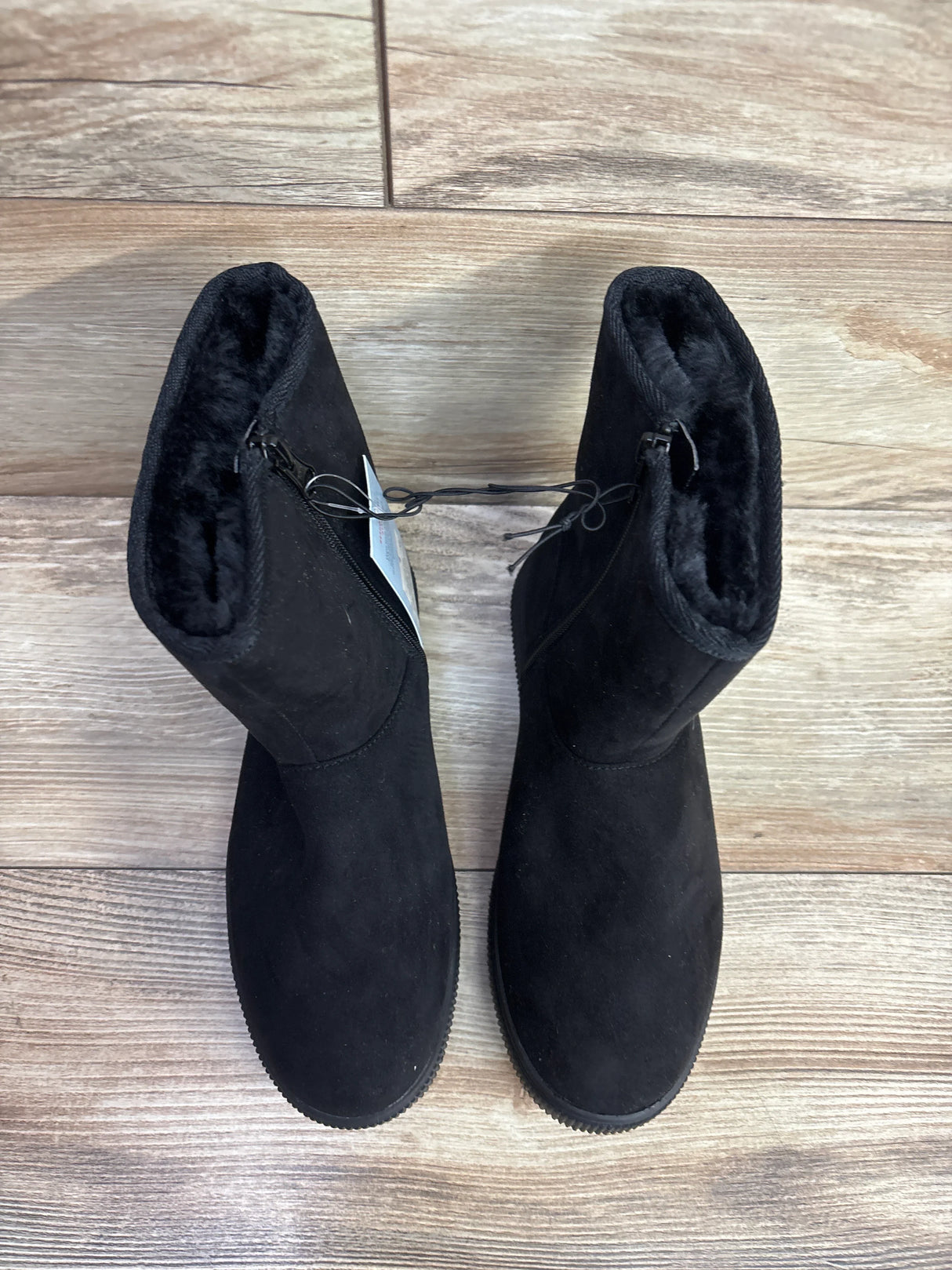 NEW Cat & Jack Holland Shearling Style Boots Black sz 4Y