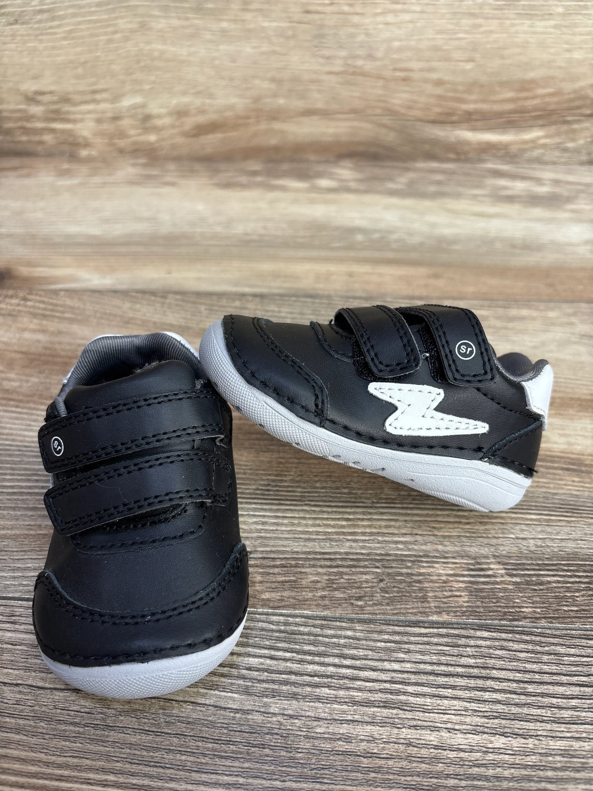 Stride Rite SM Kennedy Sneakers Black sz 3.5c