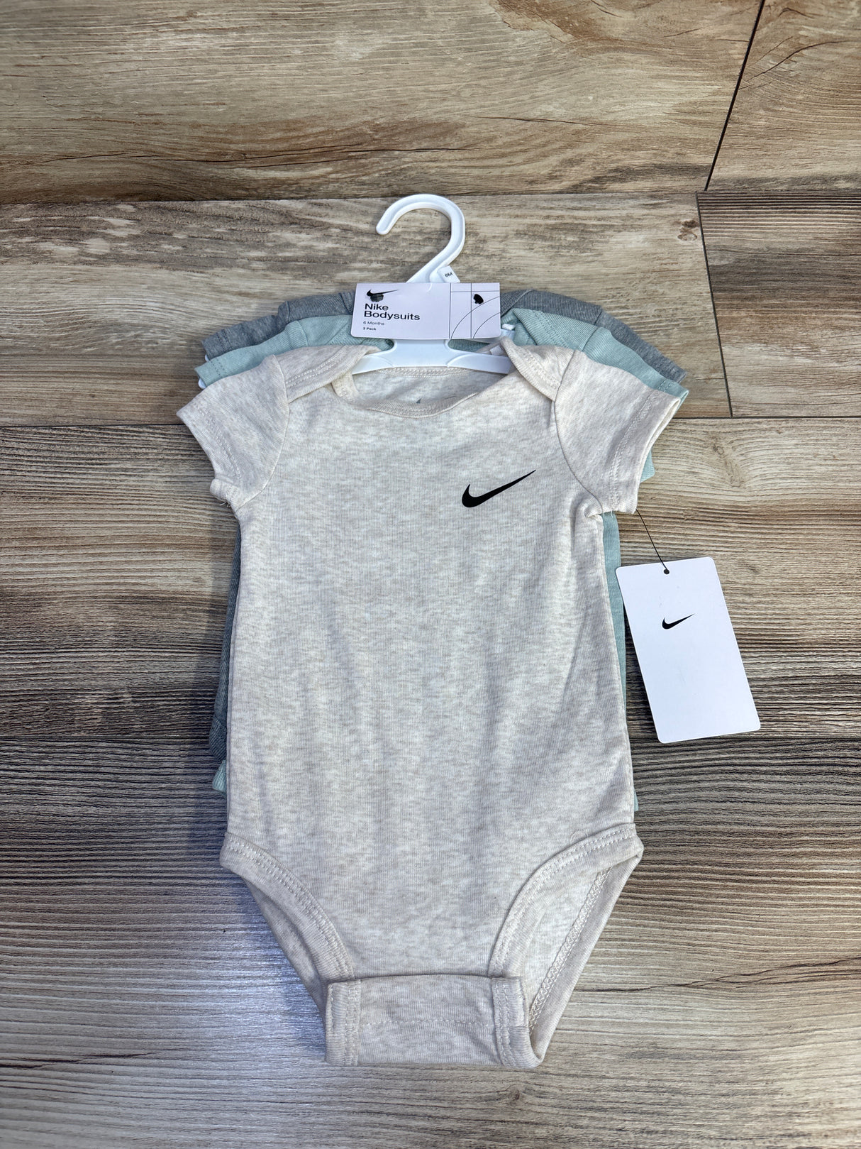 NEW Nike 3pk Bodysuits Beige sz 6m