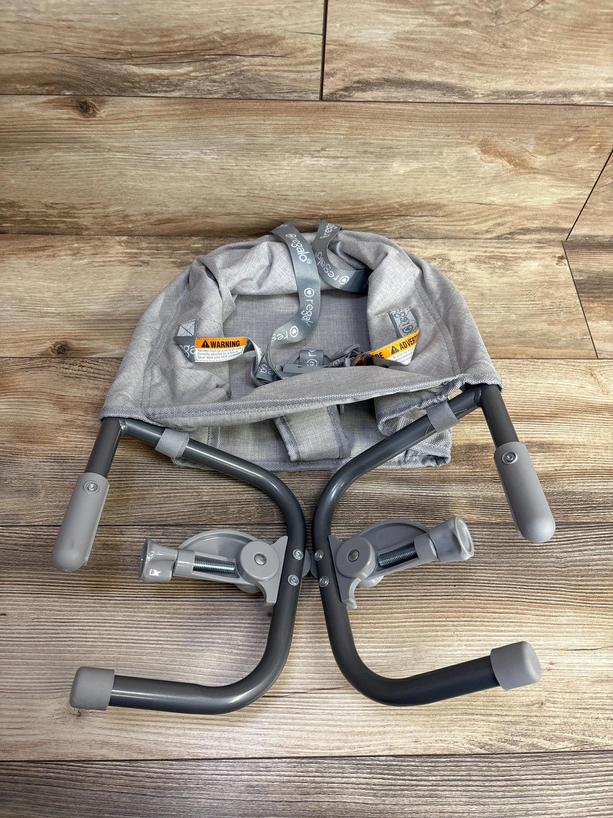 Regalo Easy Diner Hook On High Chair