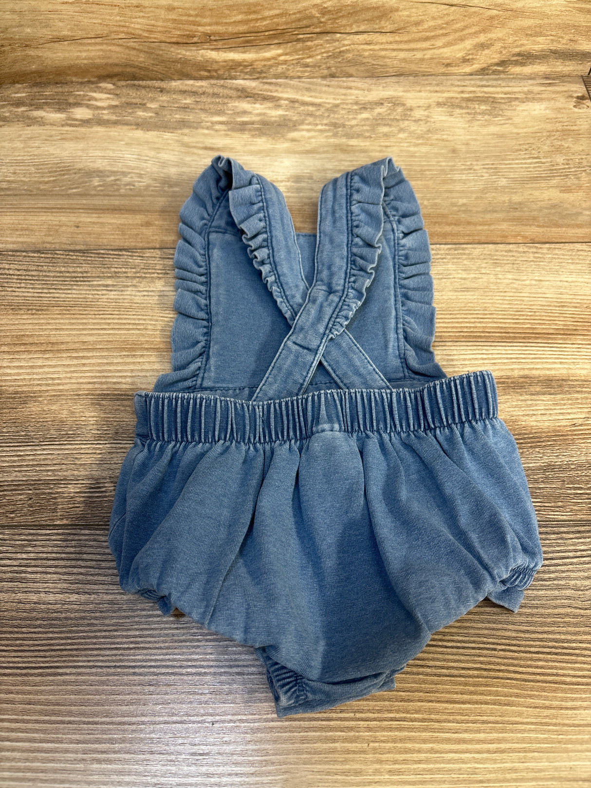 Cat & Jack Chambray Flutter Sleeve Shortie Romper Blue sz 0-3m