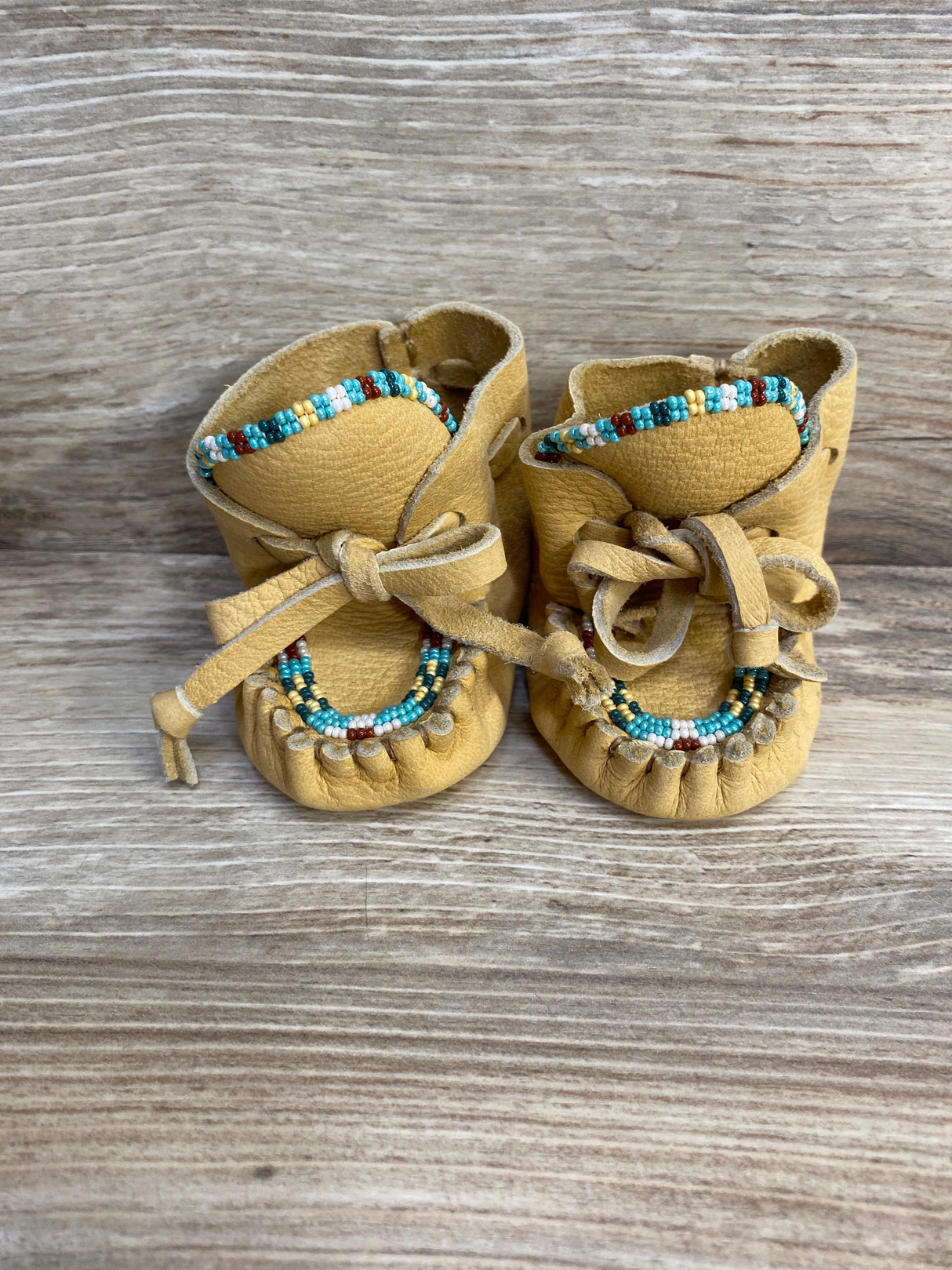 Baby Bootie Beaded Leather Moccasin Slippers sz 2c - Me n Mommy To Be