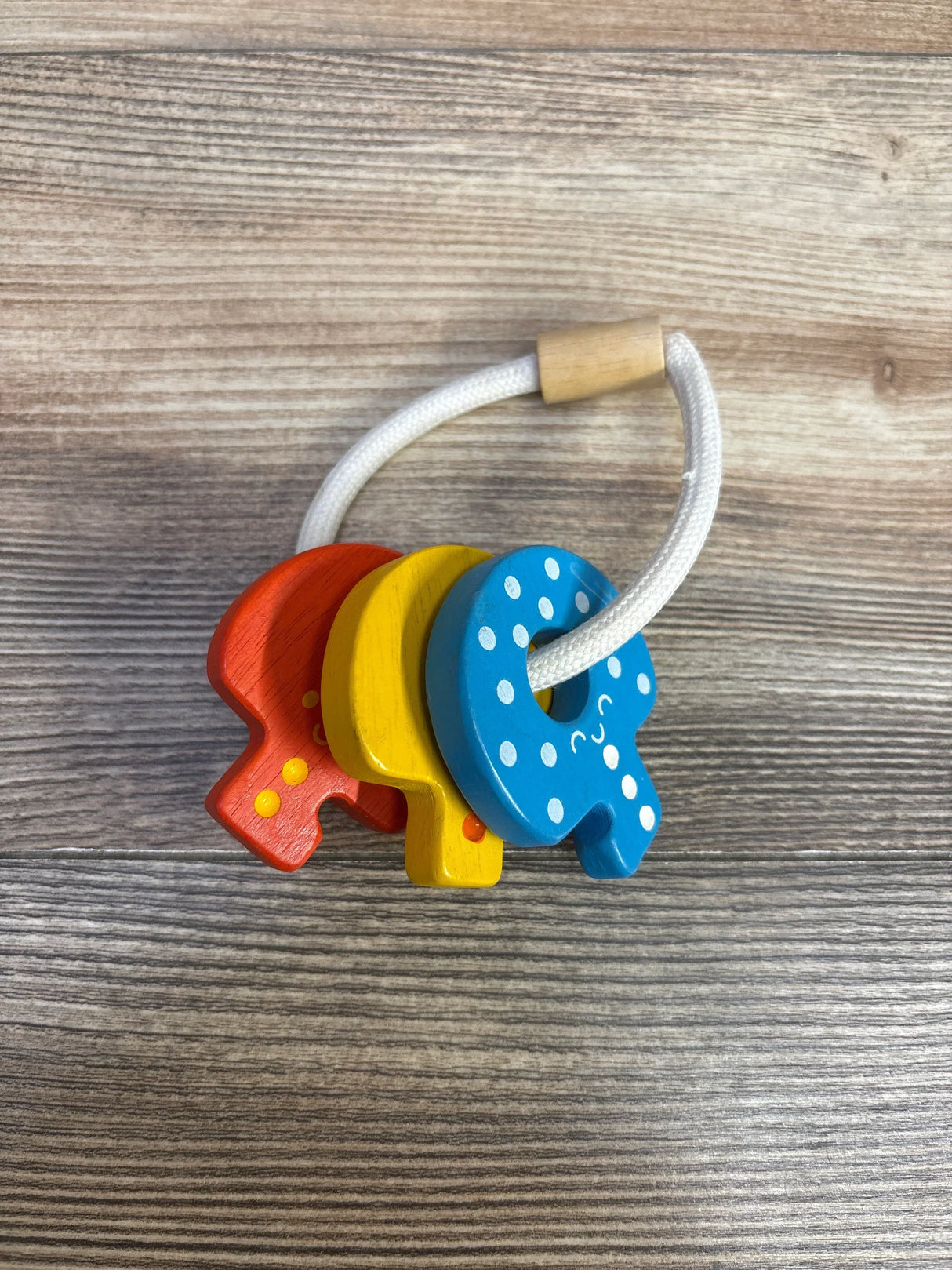 Plan Toys Baby Key Rattle - Me n Mommy To Be