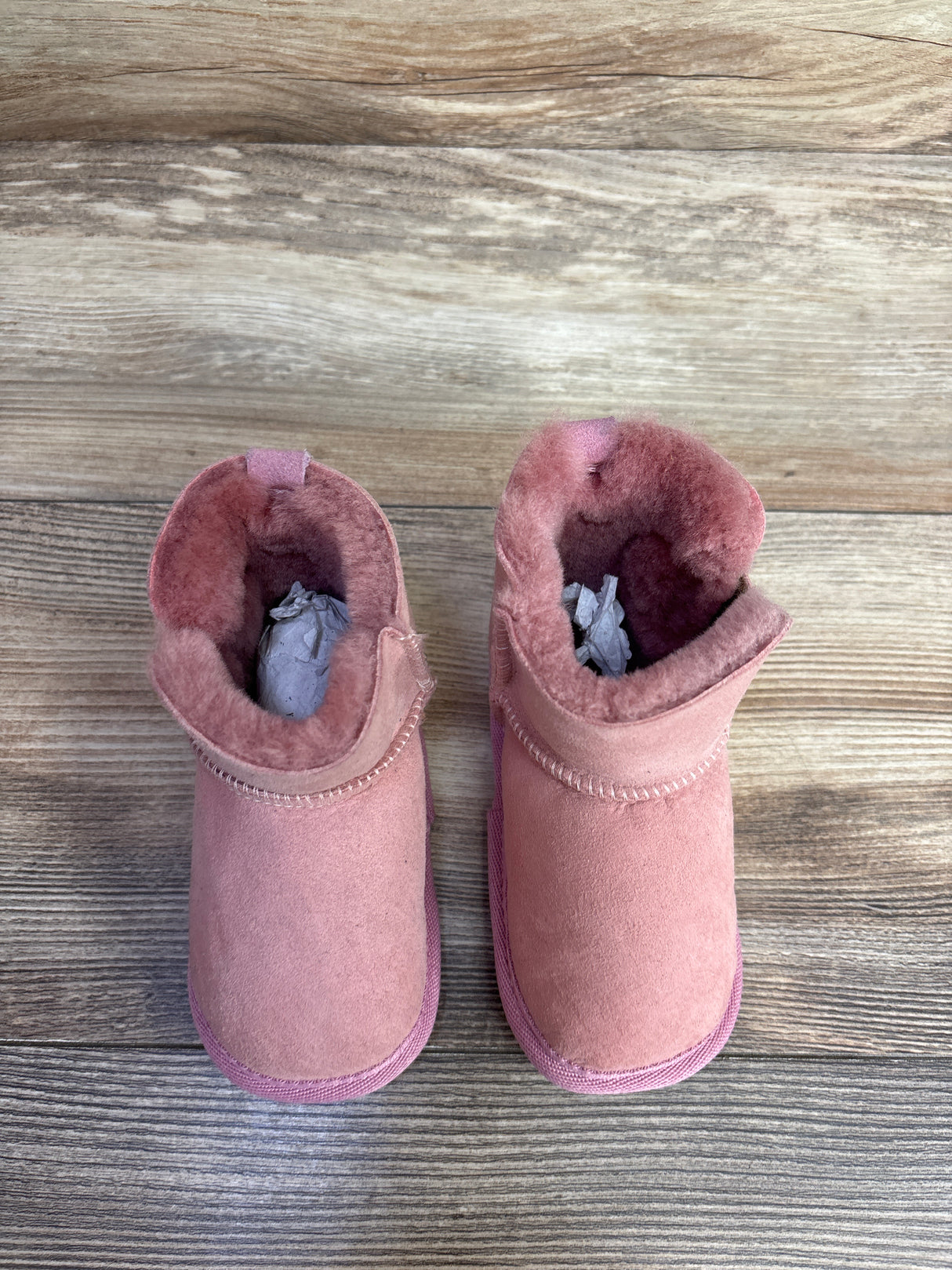 Emu Baby Booties Pink sz 5.5c