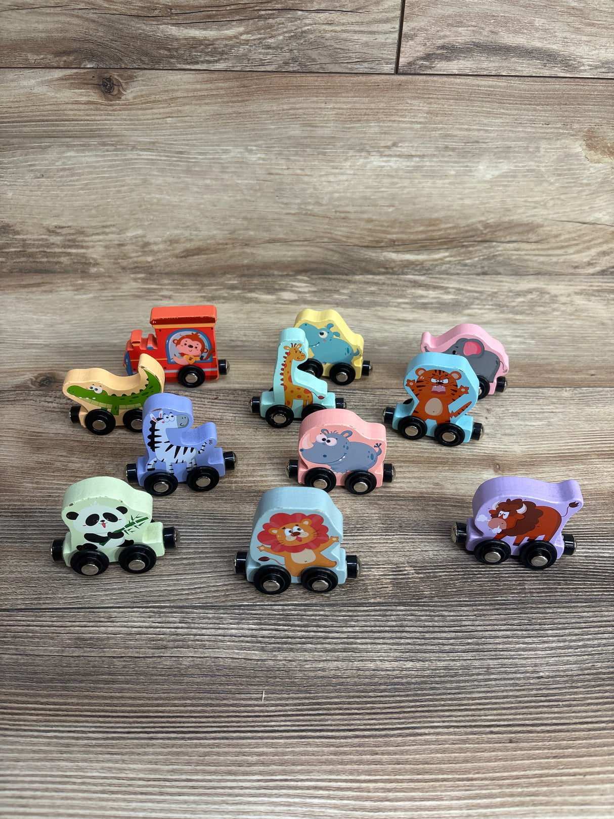 Zeoddler Magnetic Wooden Animals Train Set 11pk