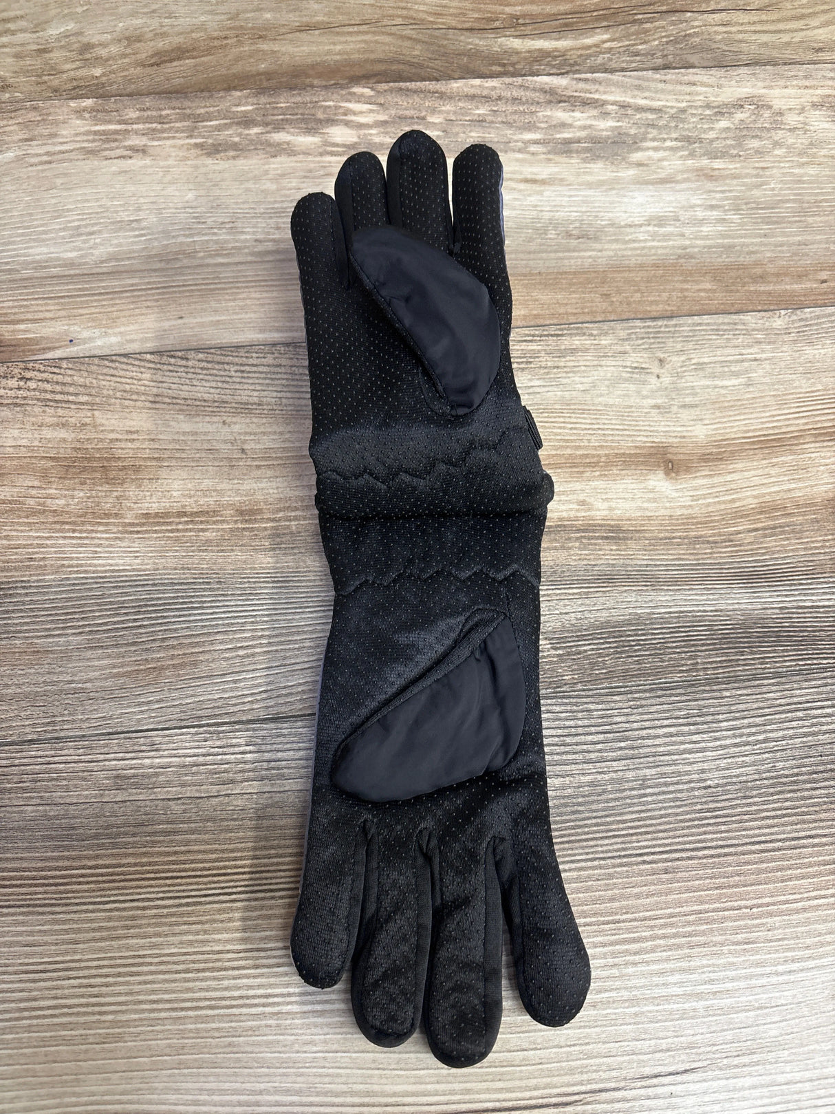 NEW ThermaWear Shark Winter Ski Gloves Grey OSFM