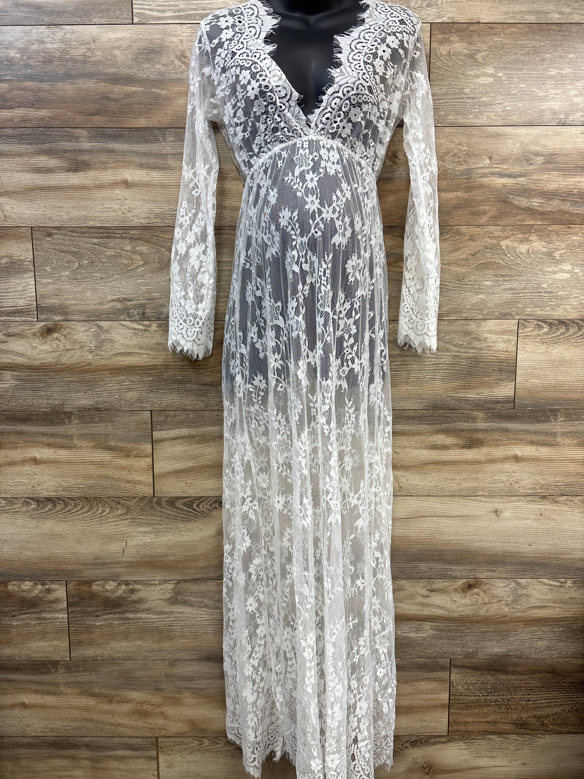Maternity Lace V-Neck Photoshoot Dress White sz Small/Medium