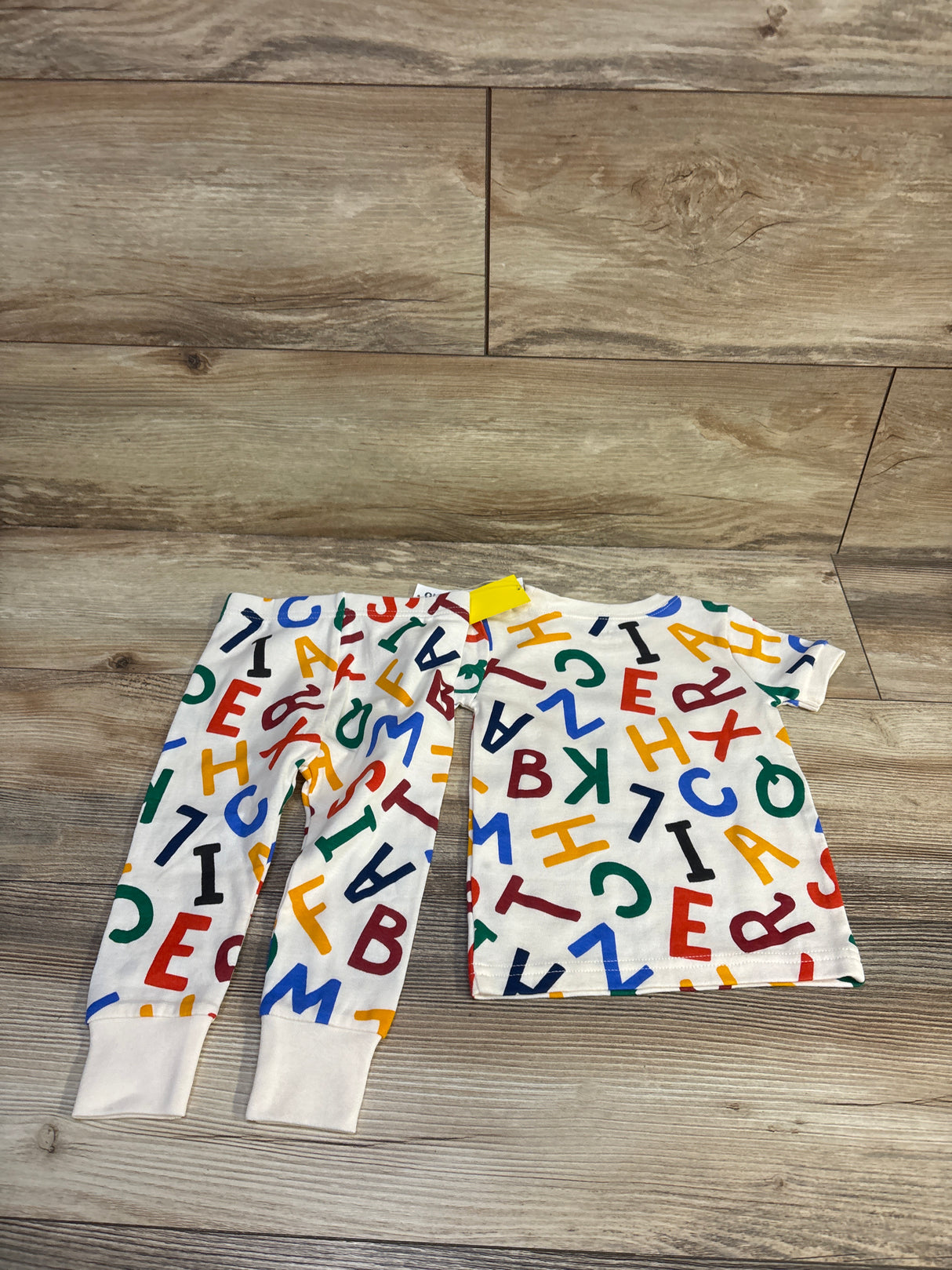NEW Old Navy 2pc ABC Pajama Set Ivory sz 12-18m