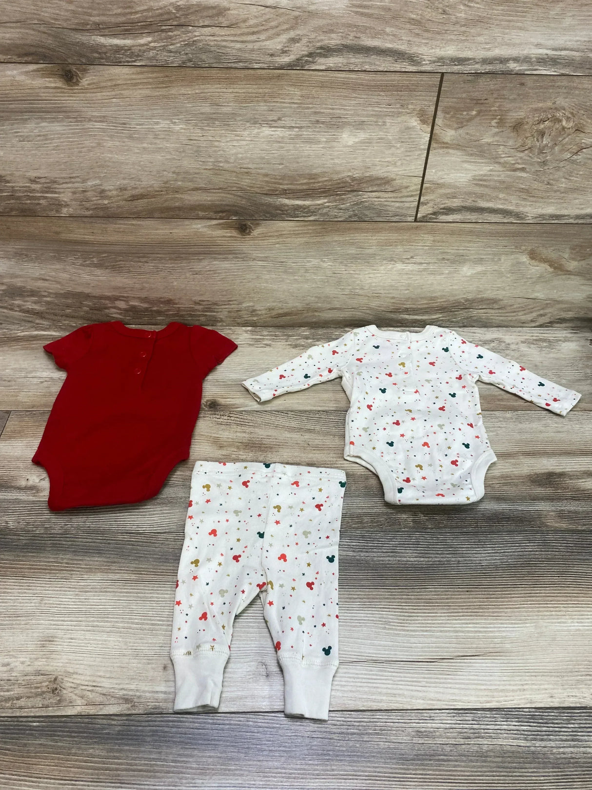 Disney Store 3pc Merry and Bright Bodysuit Set Red/Cream sz 0-3m - Me n Mommy To Be