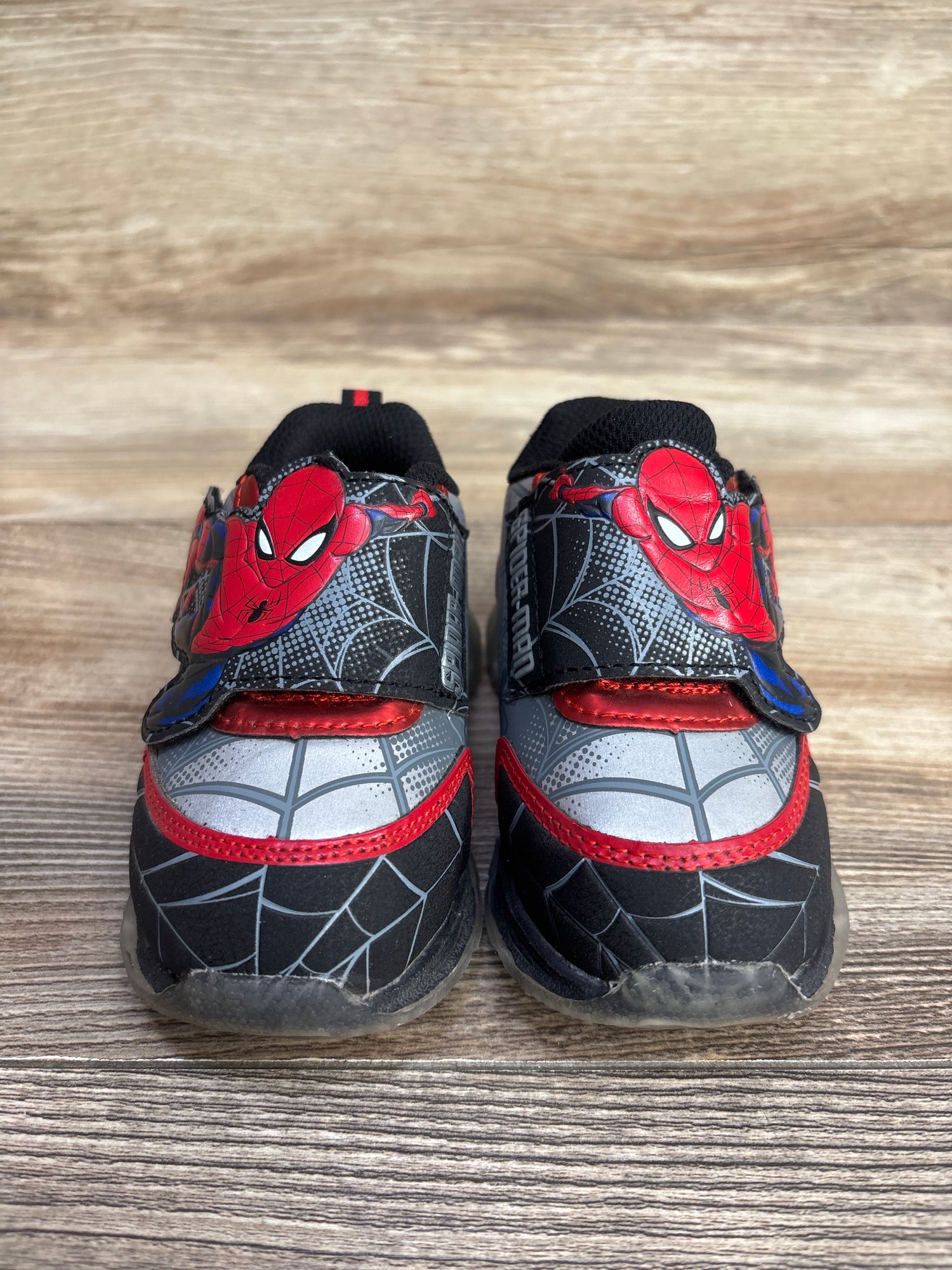 Marvel Spider-Man Light Up Sneakers sz 5c