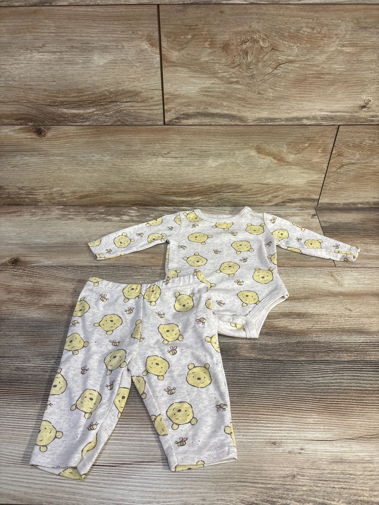 Disney Baby Winnie the Pooh 2pc Bodysuit & Pants Set Beige sz 0/3m