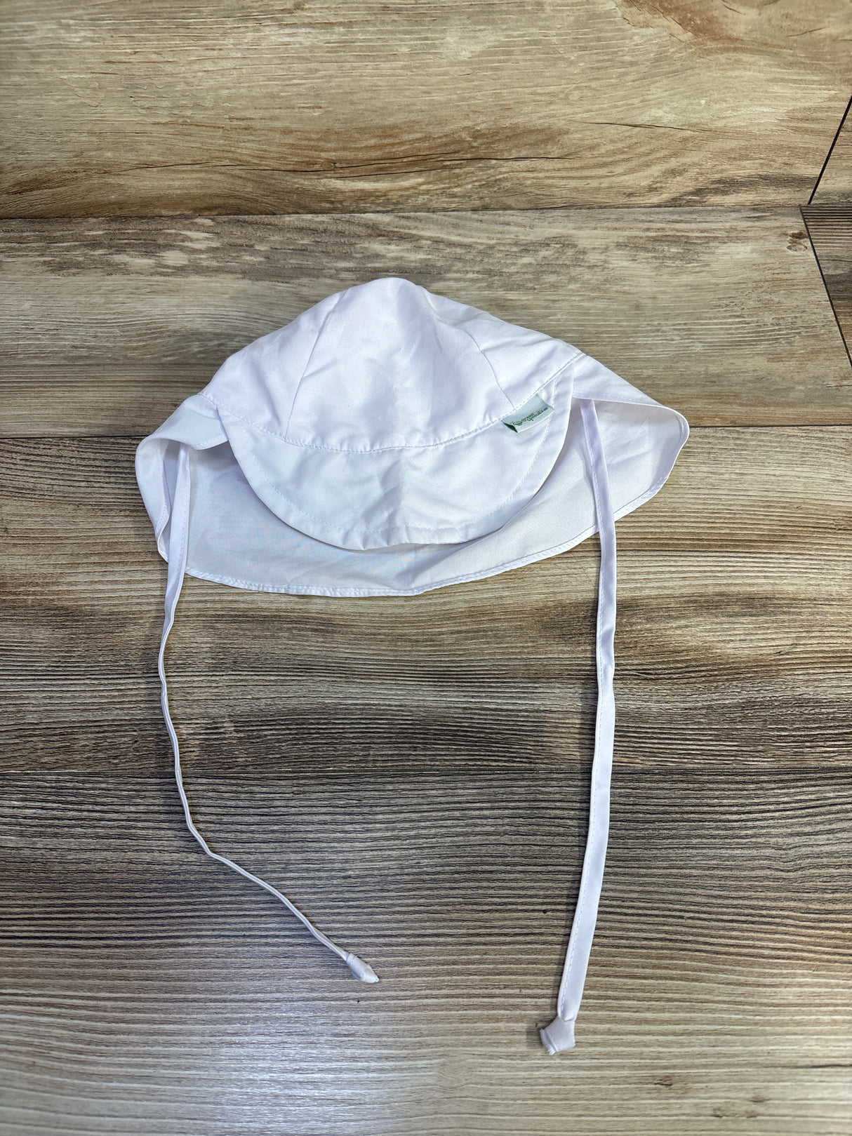 Green Sprouts UPF50+ Flap Sun Protection Hat, White sz 0-6m