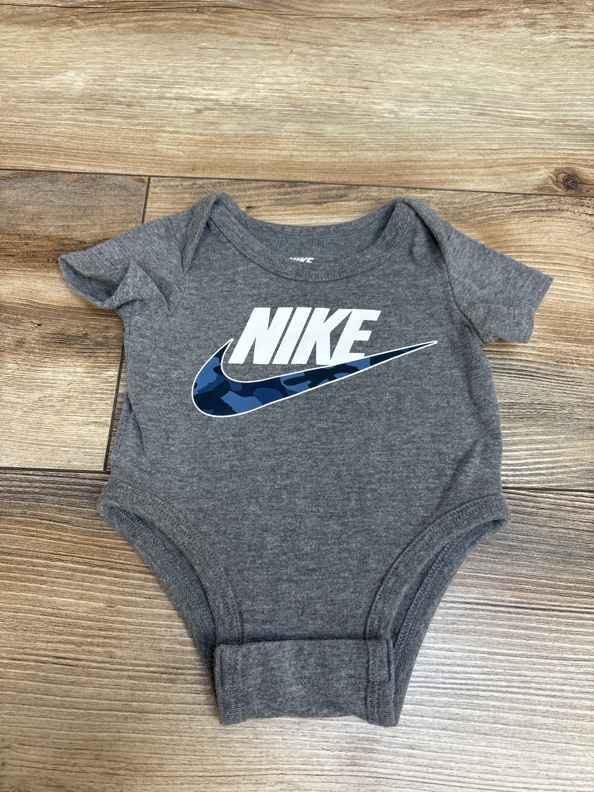 Nike Bodysuit Grey sz Newborn