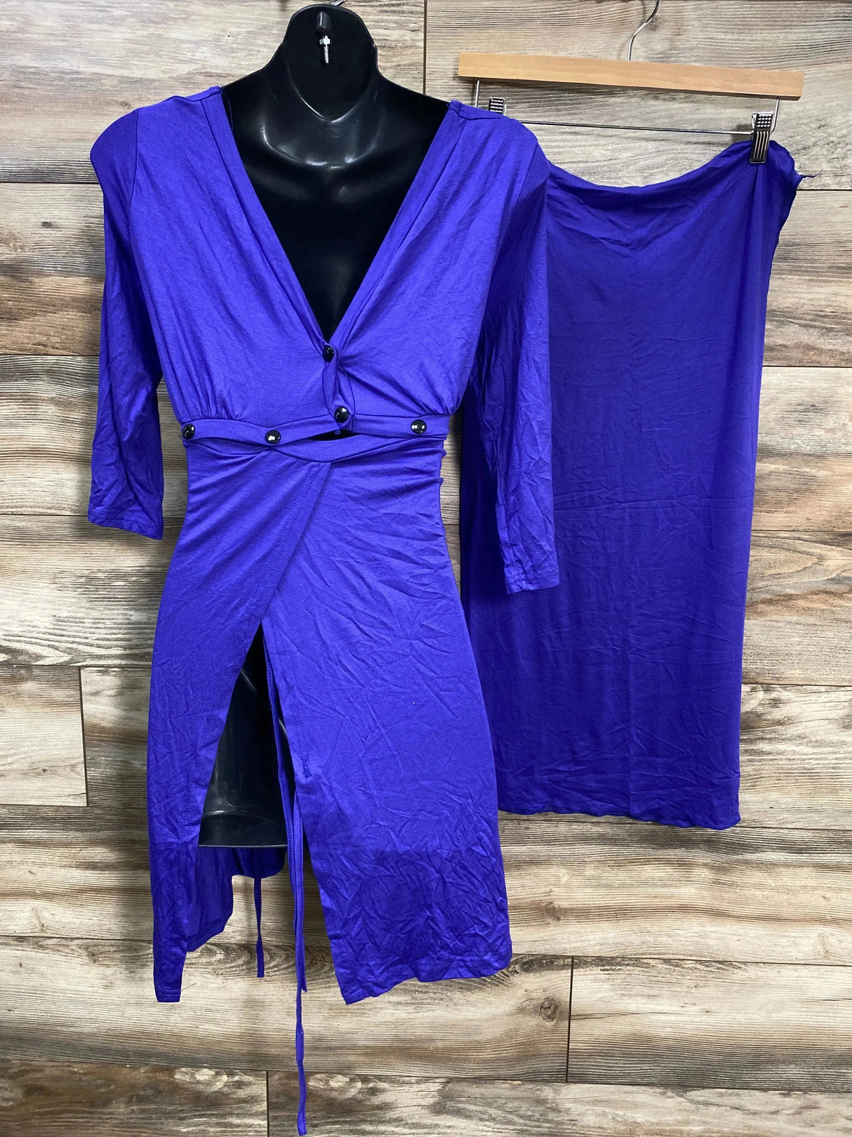 NEW QDI Maternity Delivery Gown & Swaddle Purple sz Medium - Me n Mommy To Be