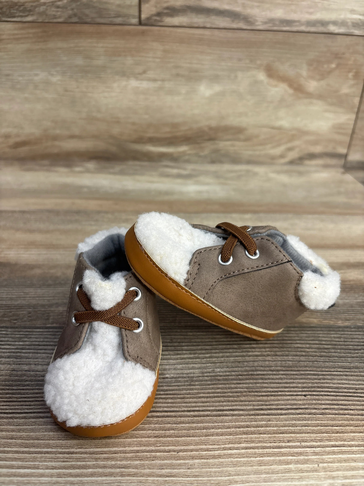 Cat & Jack Sherpa High-Top Crib Shoes Brown sz 3-4c