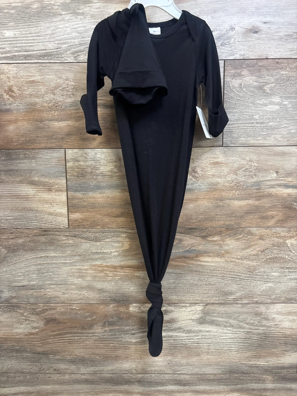 NEW Starting Out 2pc Knotted Sleep Gown & Hat Set Black sz 0-6m