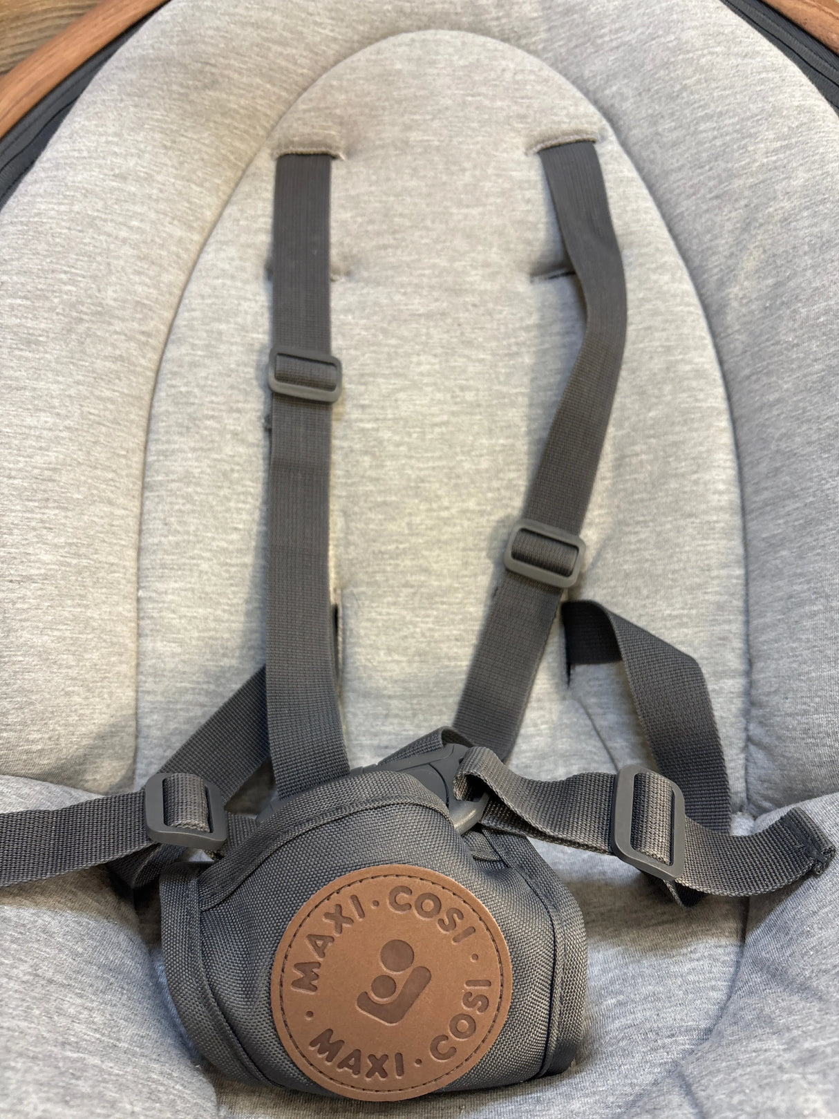 Maxi-Cosi Cassia Baby Swing in Classic Slate