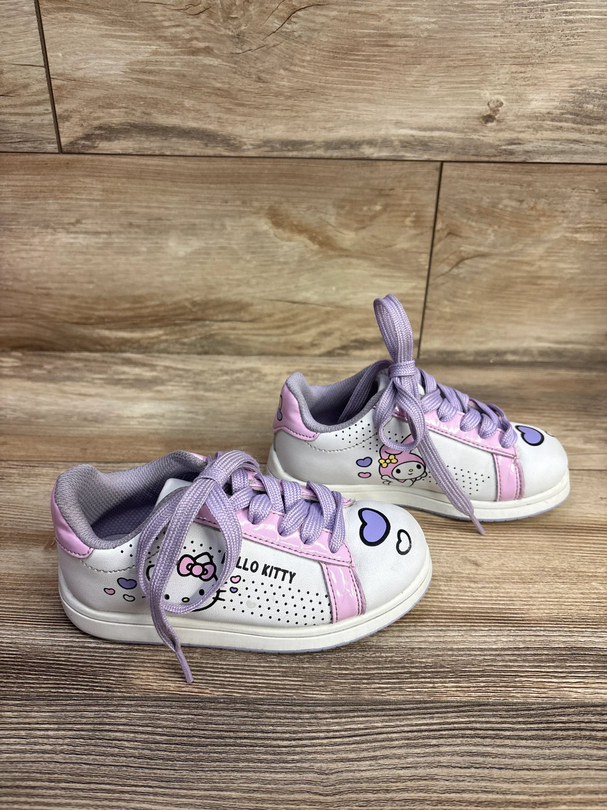 Sanrio Hello Kitty Lace Up Sneakers White sz 11c