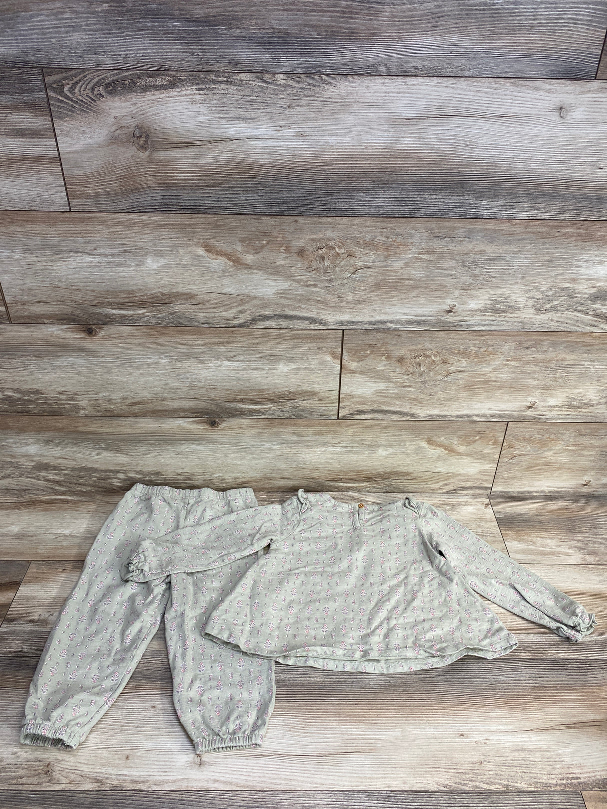 Modern Moments 2pc Floral Ruffled Shirt & Bottoms Sage sz 4T