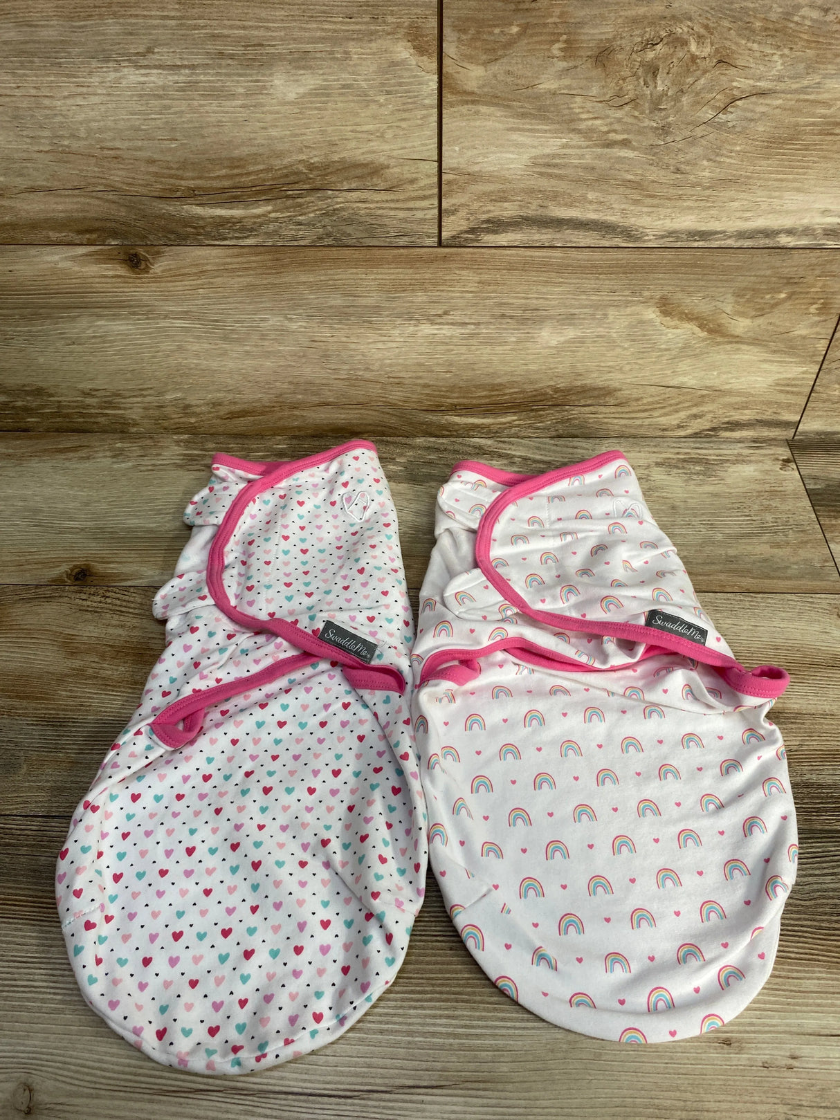 SwaddleMe 2pk Rainbow Print Swaddle Wraps White sz 0-3m