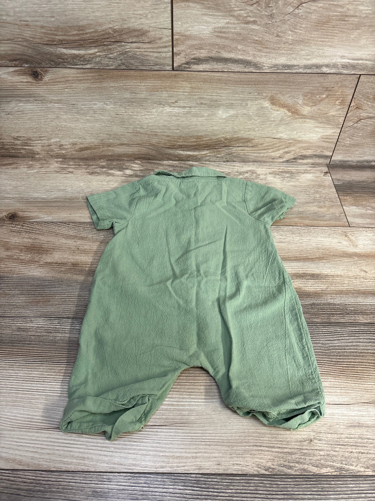 Muslin Henley Romper Green sz 12-18m